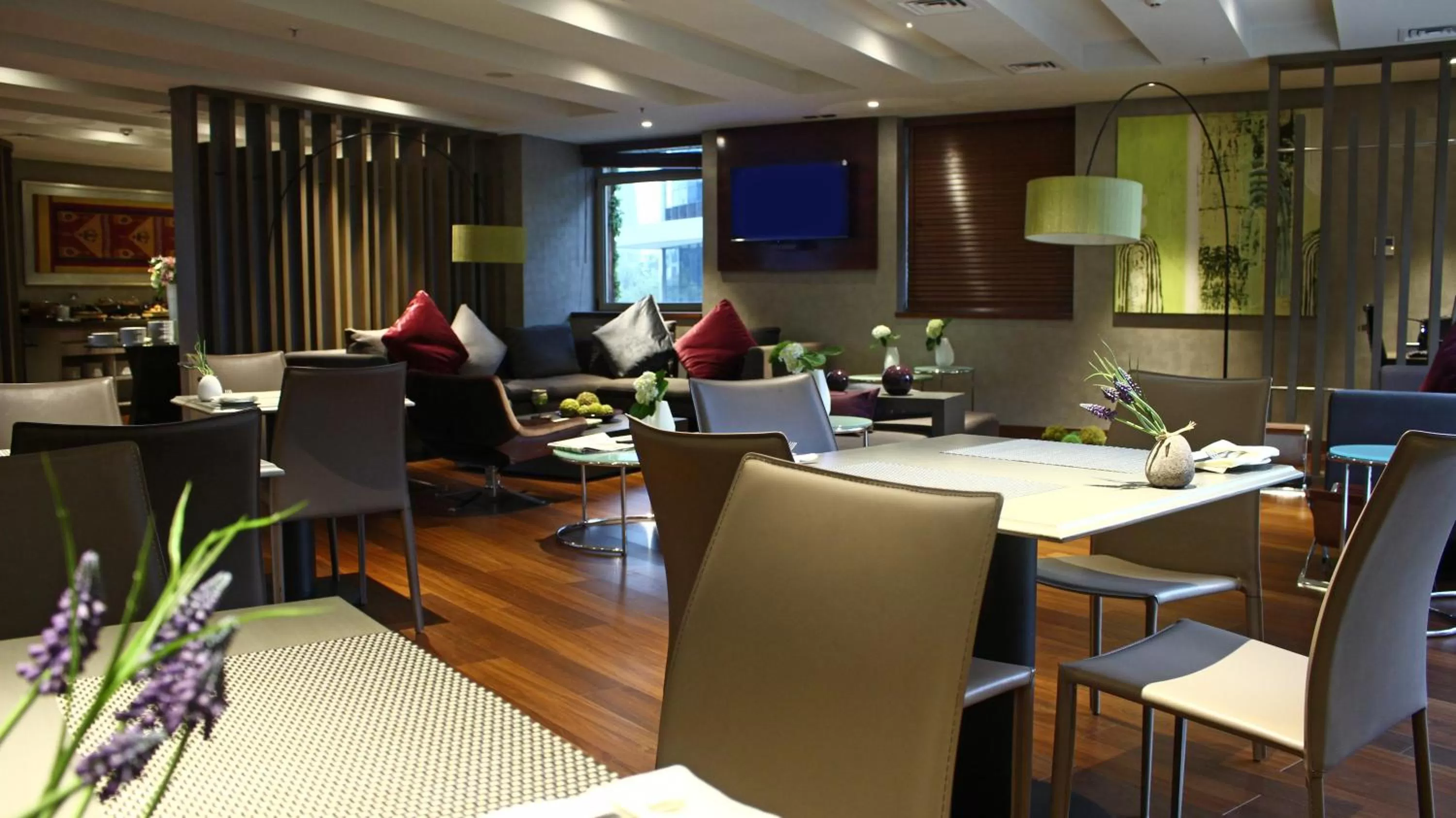 Photo of the whole room in InterContinental Santiago by IHG