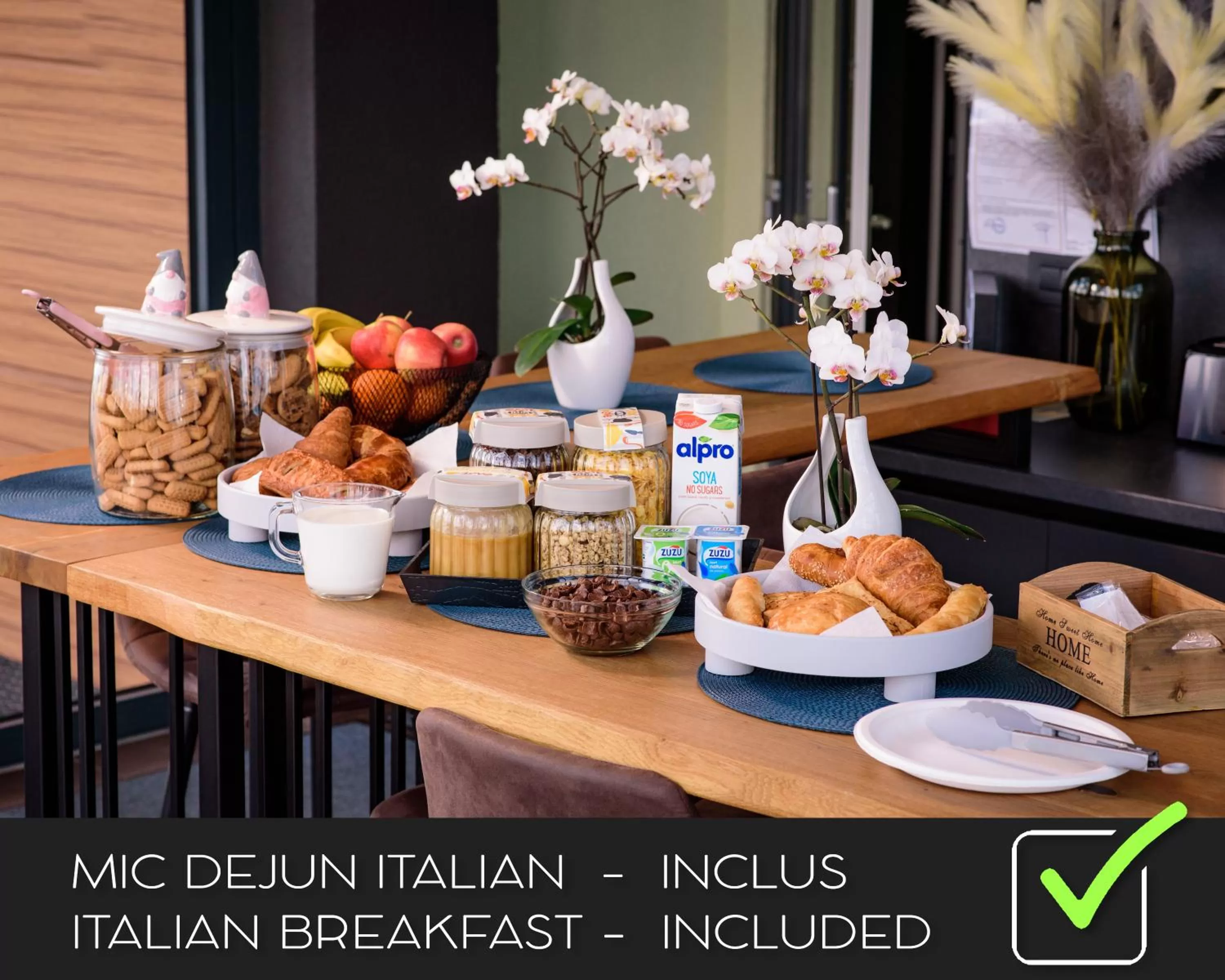 Food in Mustang Boutique Rooms