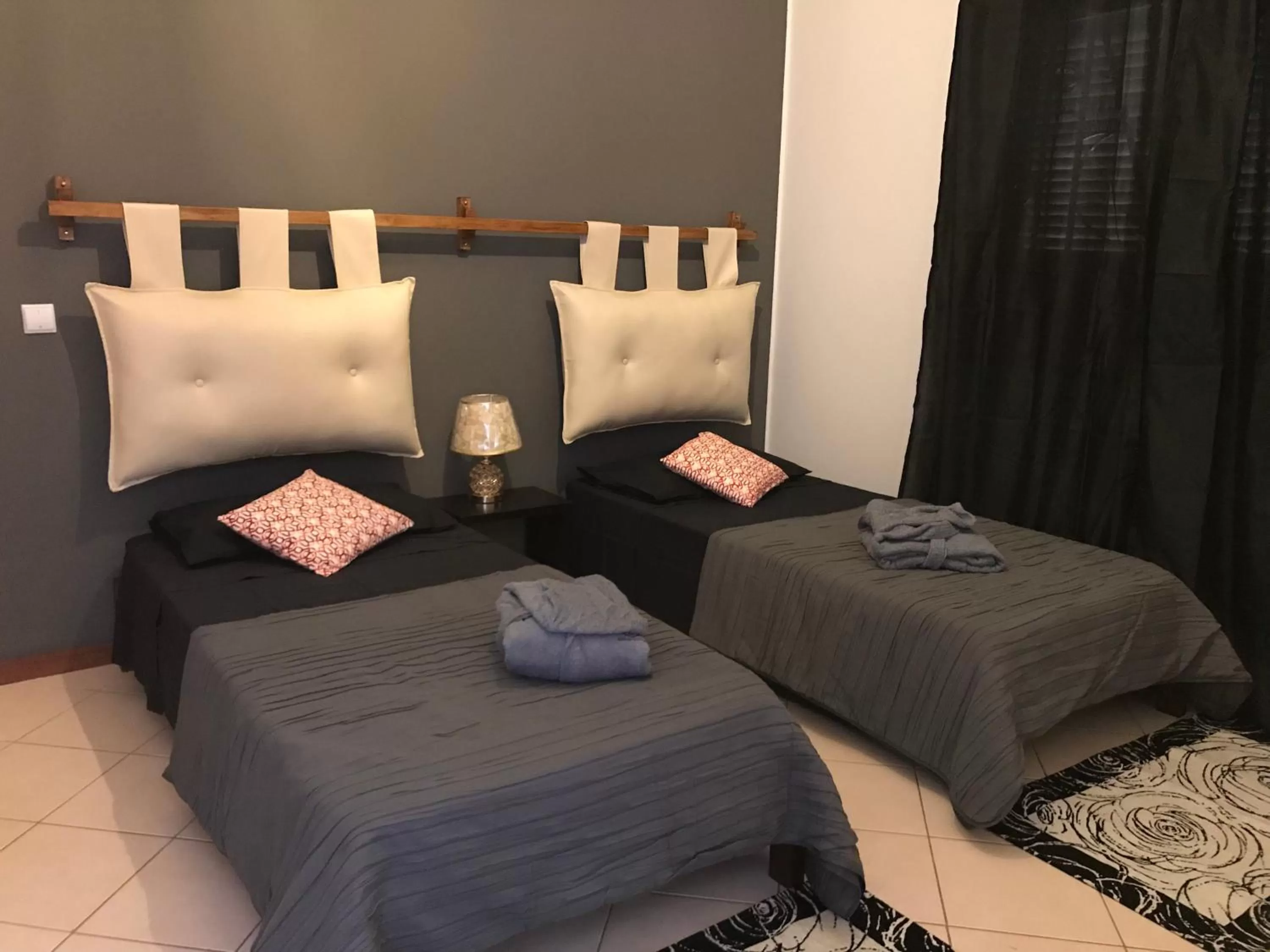 Bed in Blue Eagle Guesthouse - Casa de hospedes