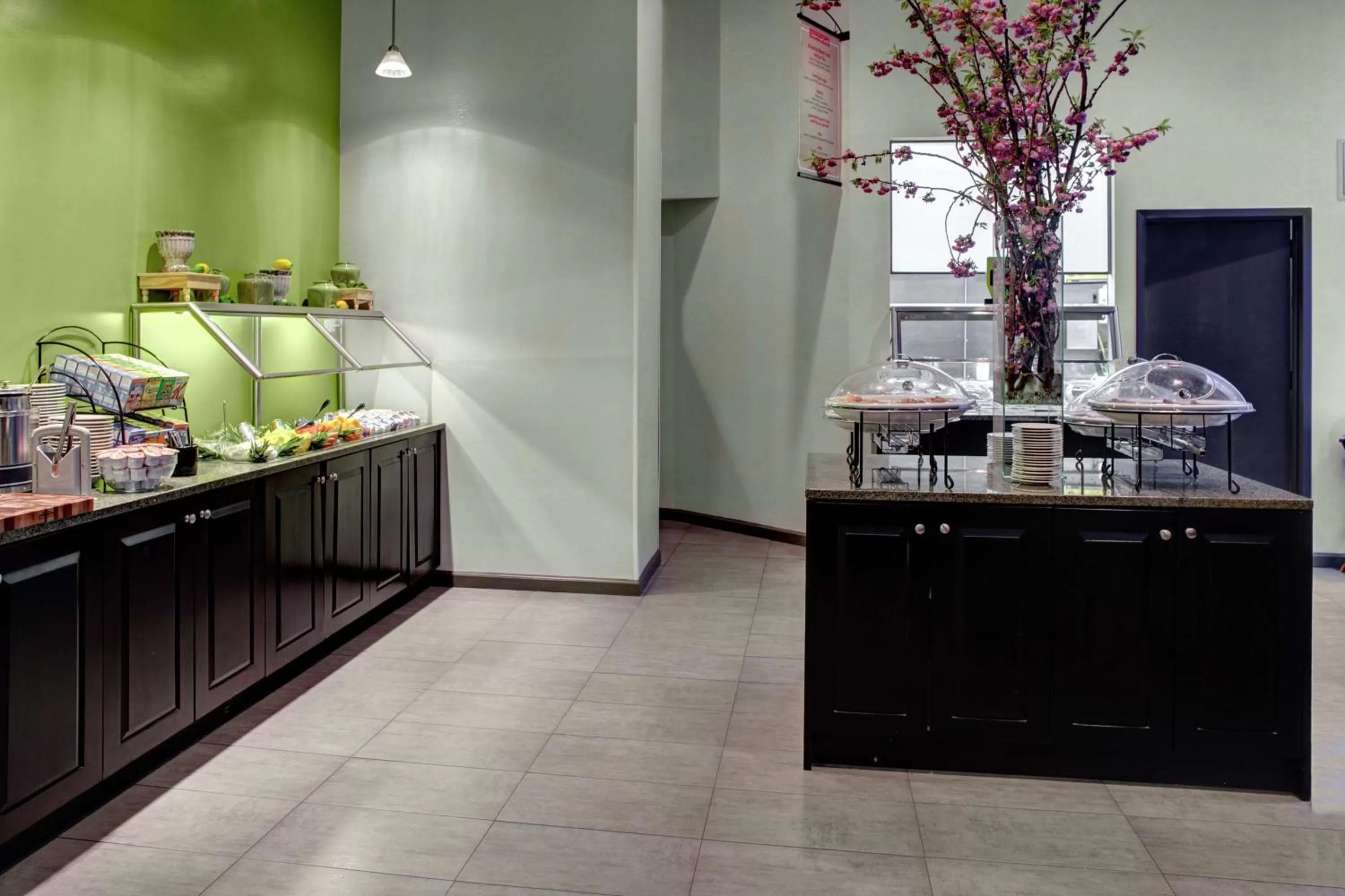 Dining area in Hilton Garden Inn New York/Manhattan-Chelsea