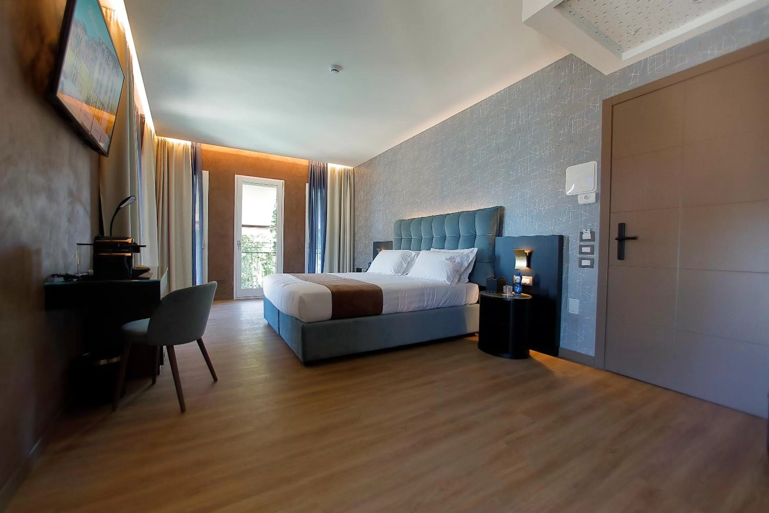 Photo of the whole room, Bed in Hotel Bell'arrivo by Dori