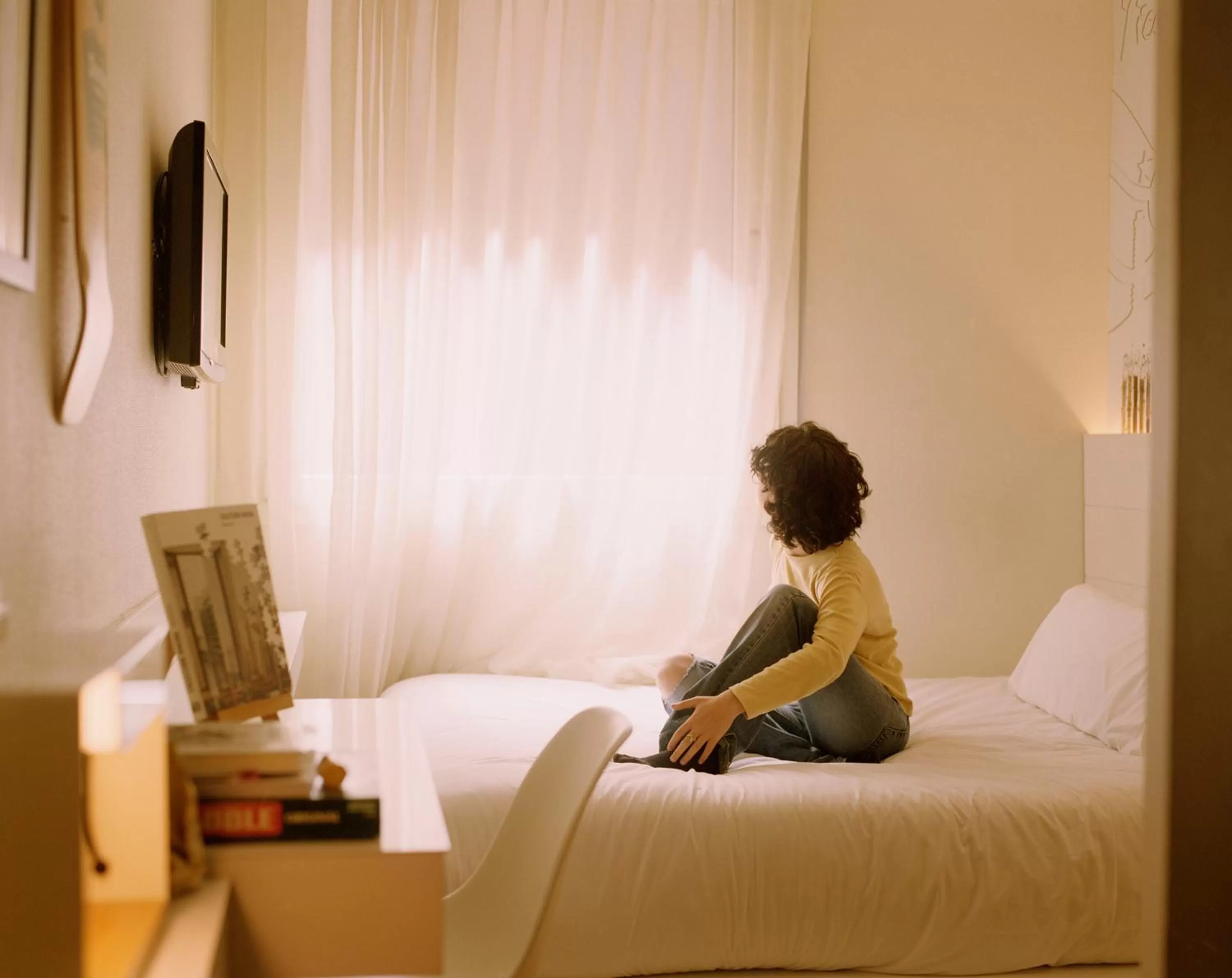 Decorative detail, Bed in Pol & Grace Hotel