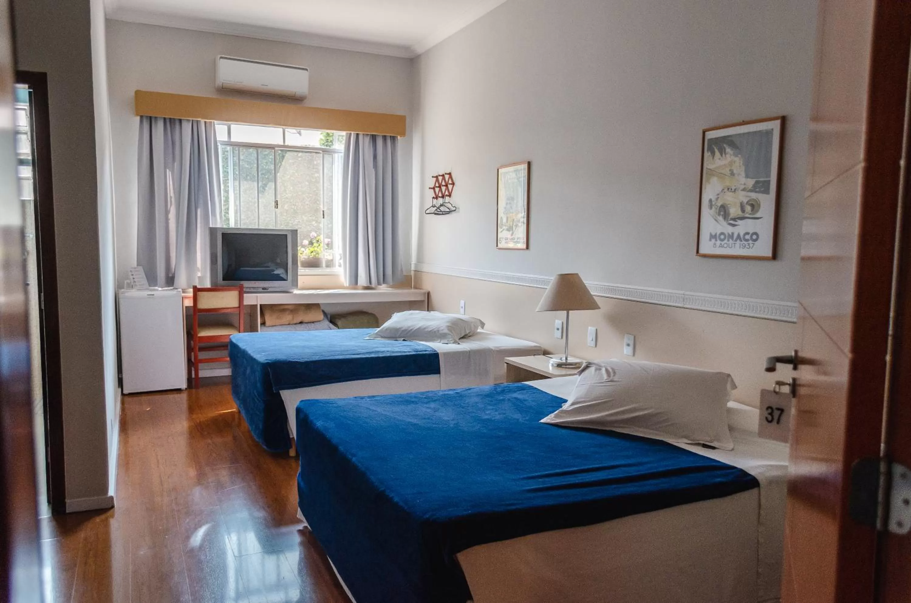 Bed in Central Palace Hotel