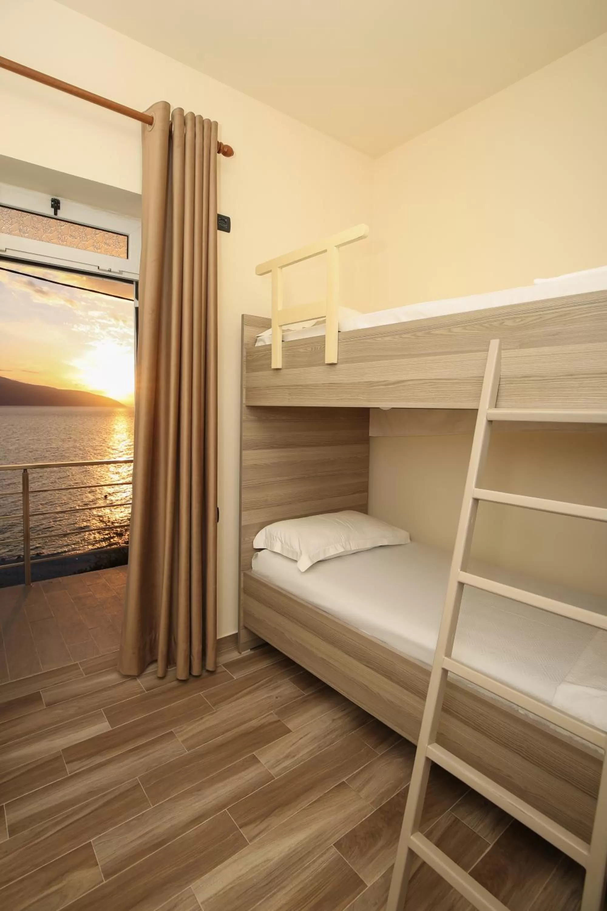 Bed, Bunk Bed in Blue Bay