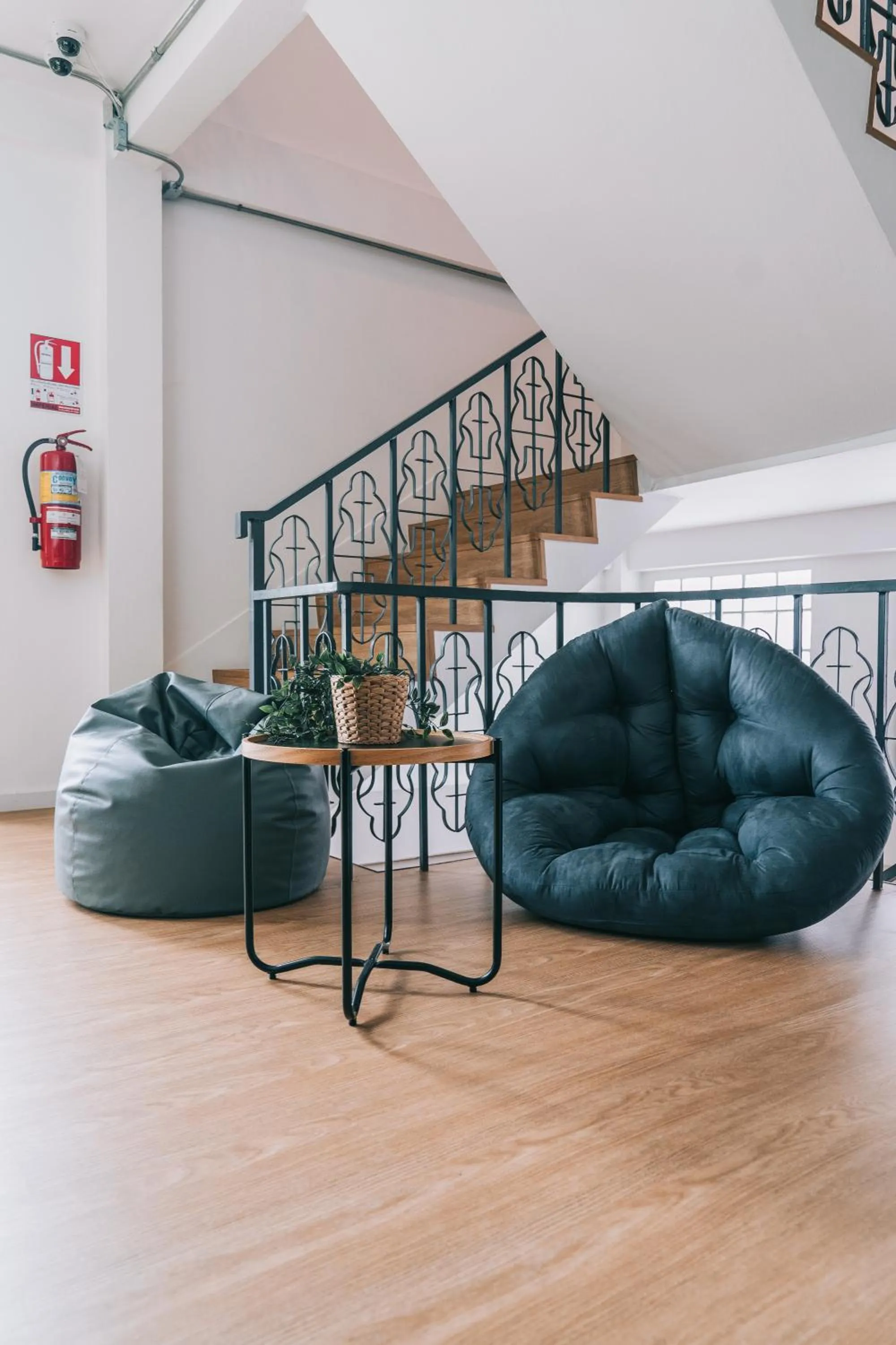 Seating area in COZ Ratchathewi