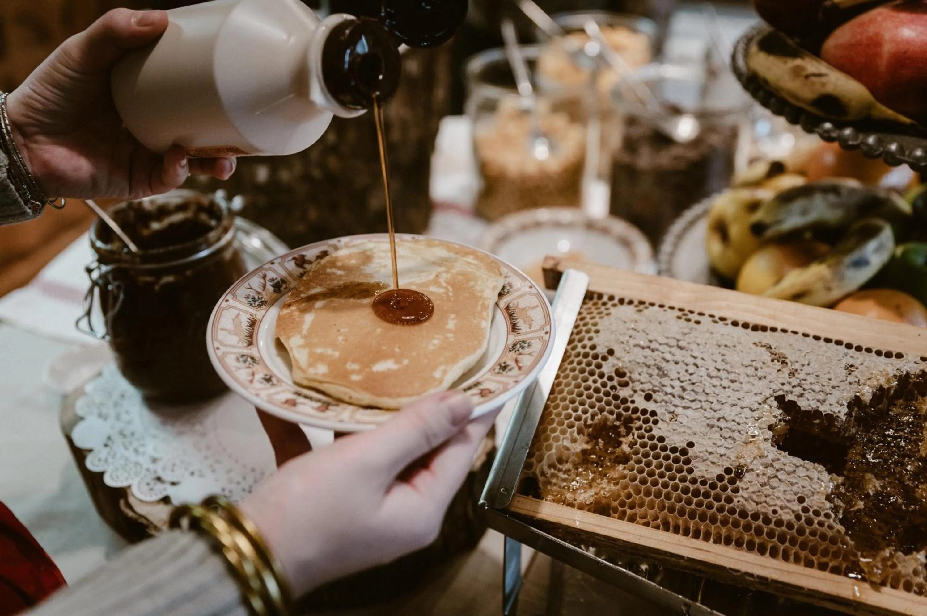 Breakfast in Hôtel Alpen Ruitor