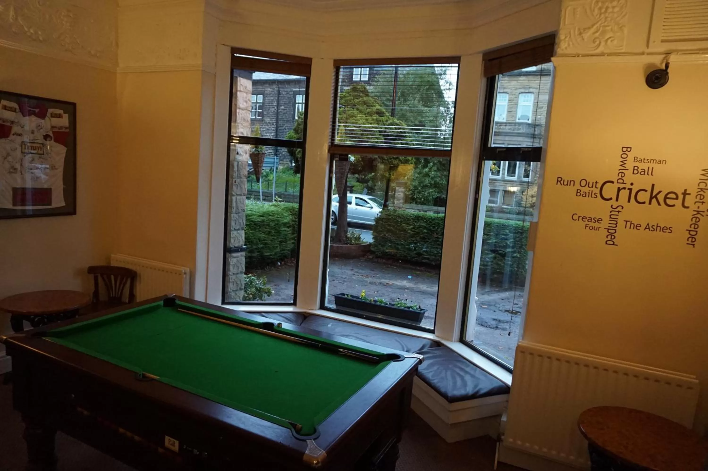 Billiard in The Butlers Hotel