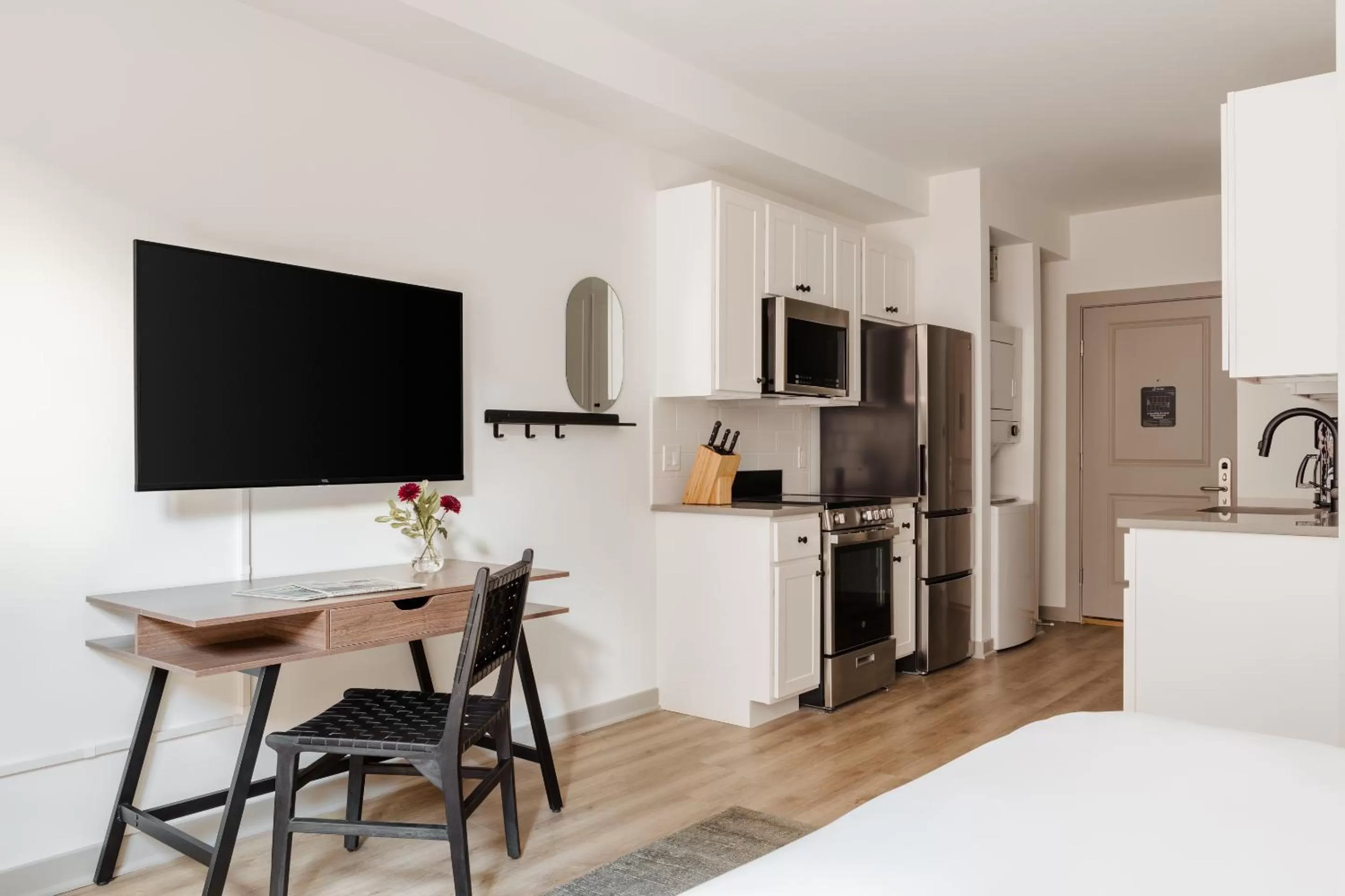 TV/Entertainment Center in Sonder The Sloan