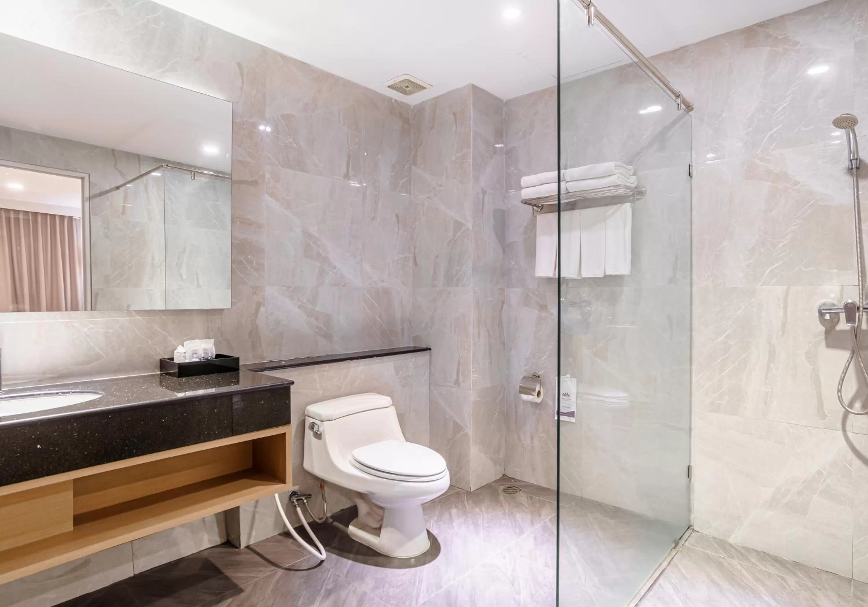 Toilet in Mike Garden Resort - SHA EXTAR PLUS