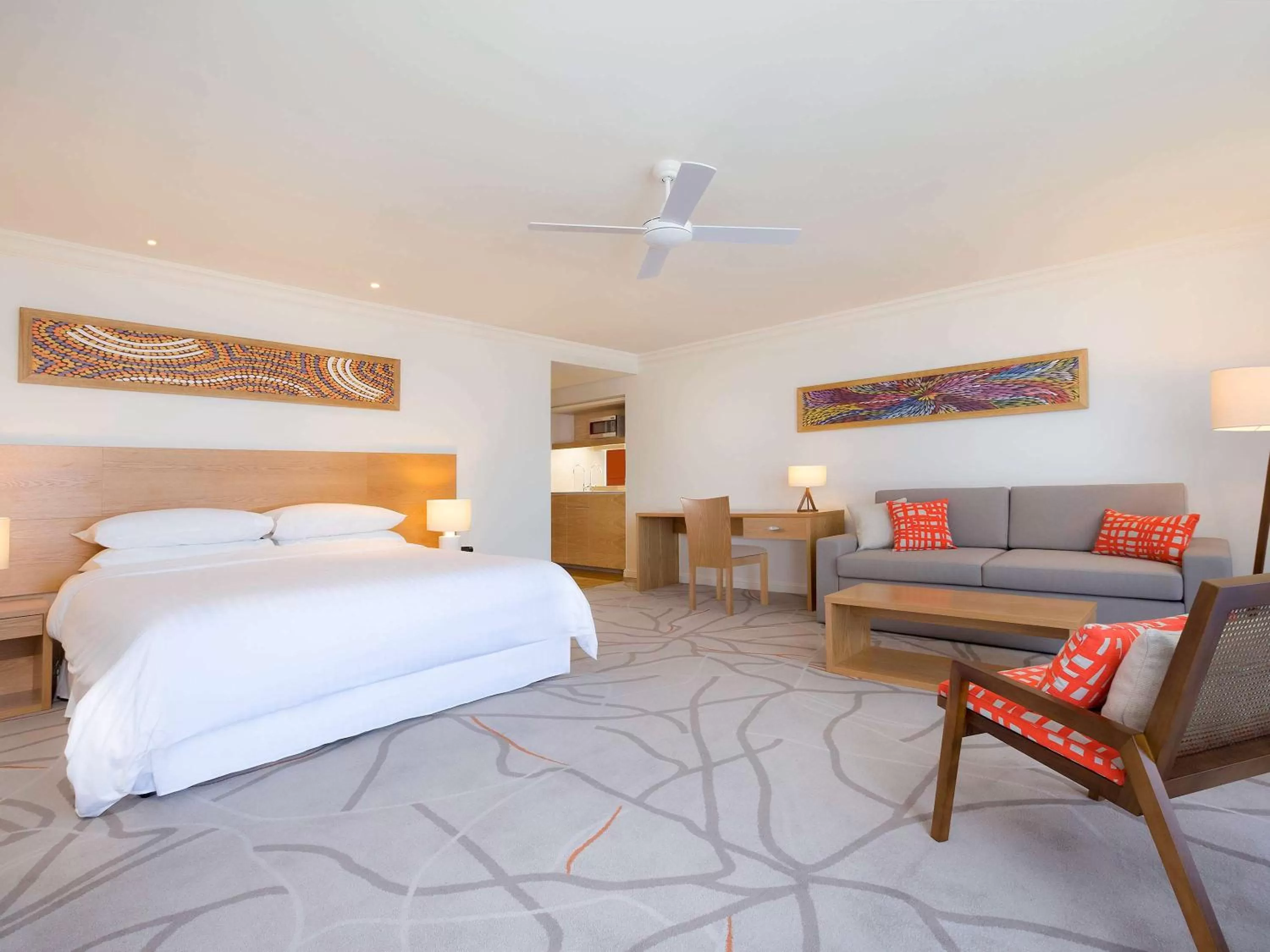 Photo of the whole room, Bed in Sofitel Noosa Pacific Resort