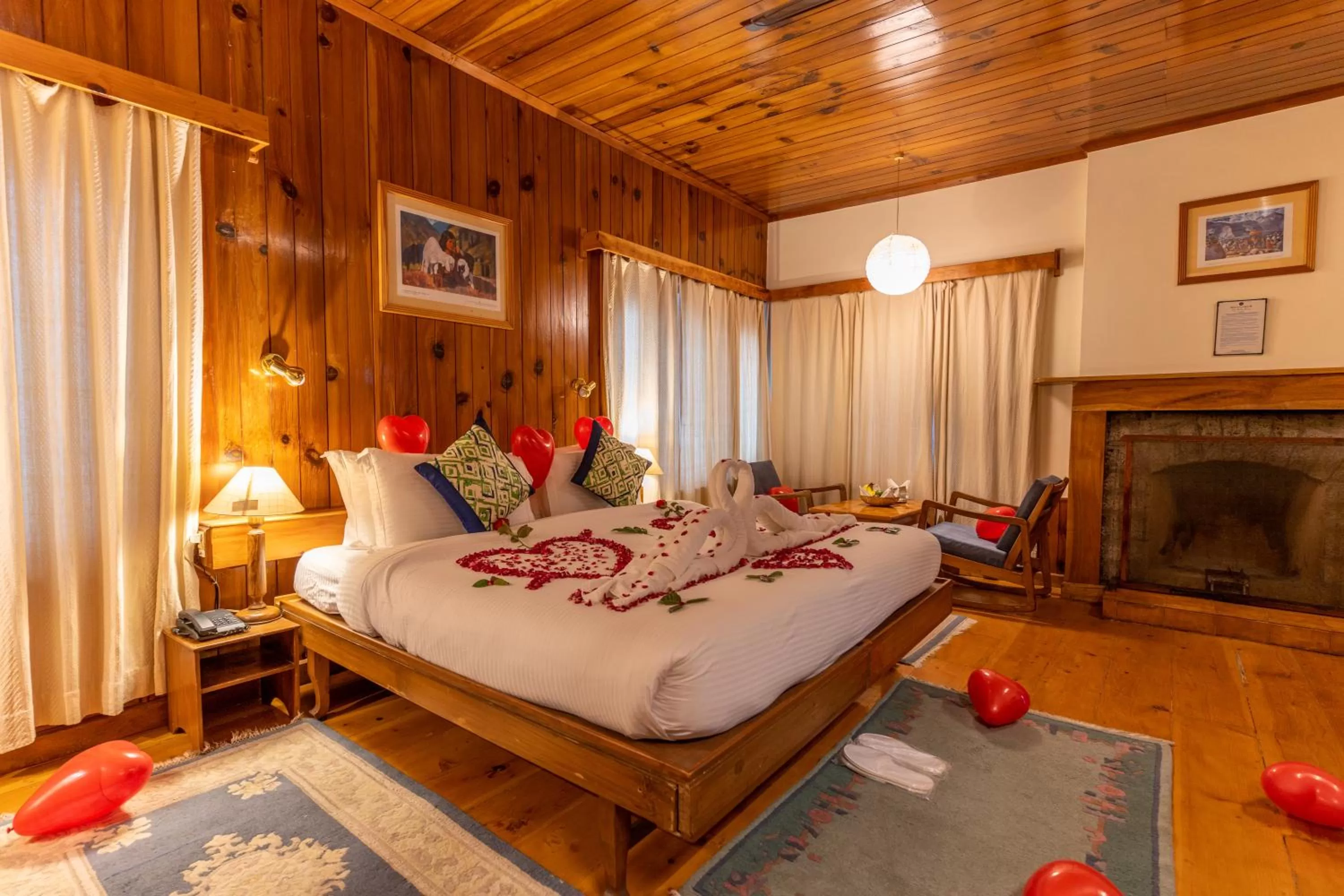 Bed in Hotel Negi's Mayflower A heritage Since 1965