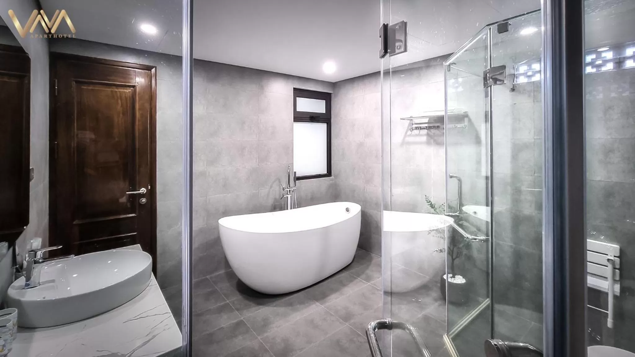 Bathroom in VNAHOMES APARTHOTEL