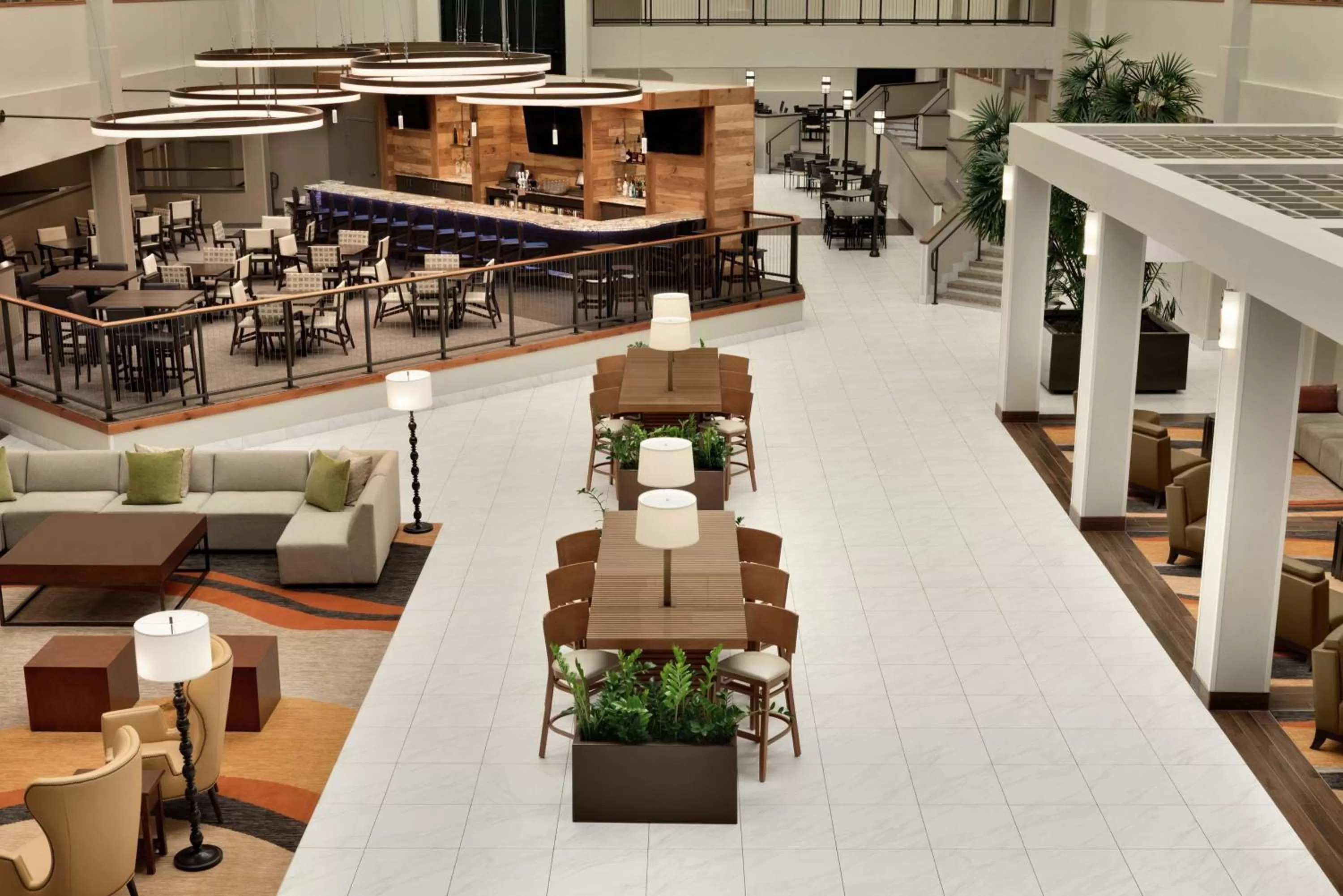 Lobby or reception in Embassy Suites by Hilton Milwaukee Brookfield