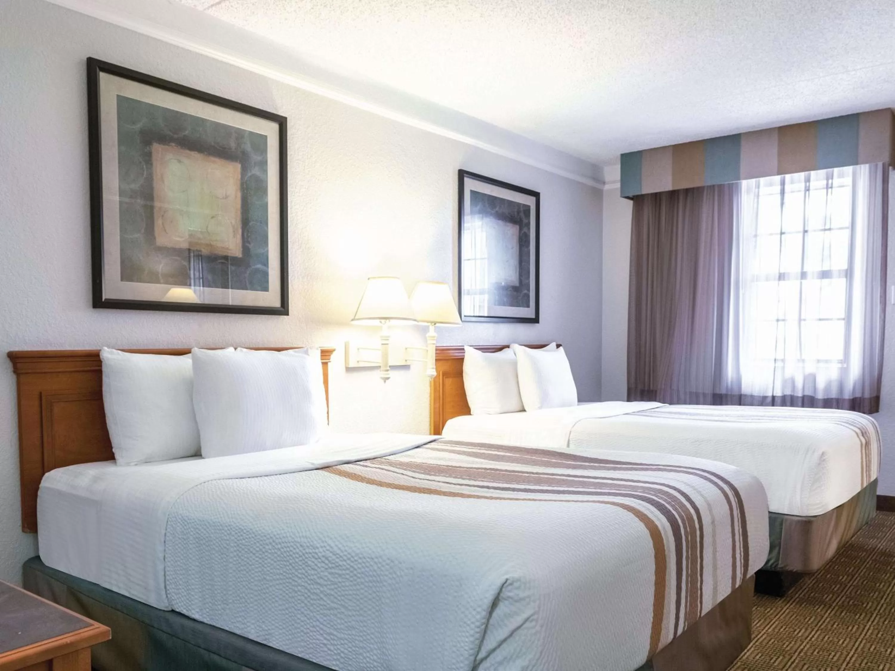 Photo of the whole room in La Quinta Inn by Wyndham New Orleans West Bank / Gretna