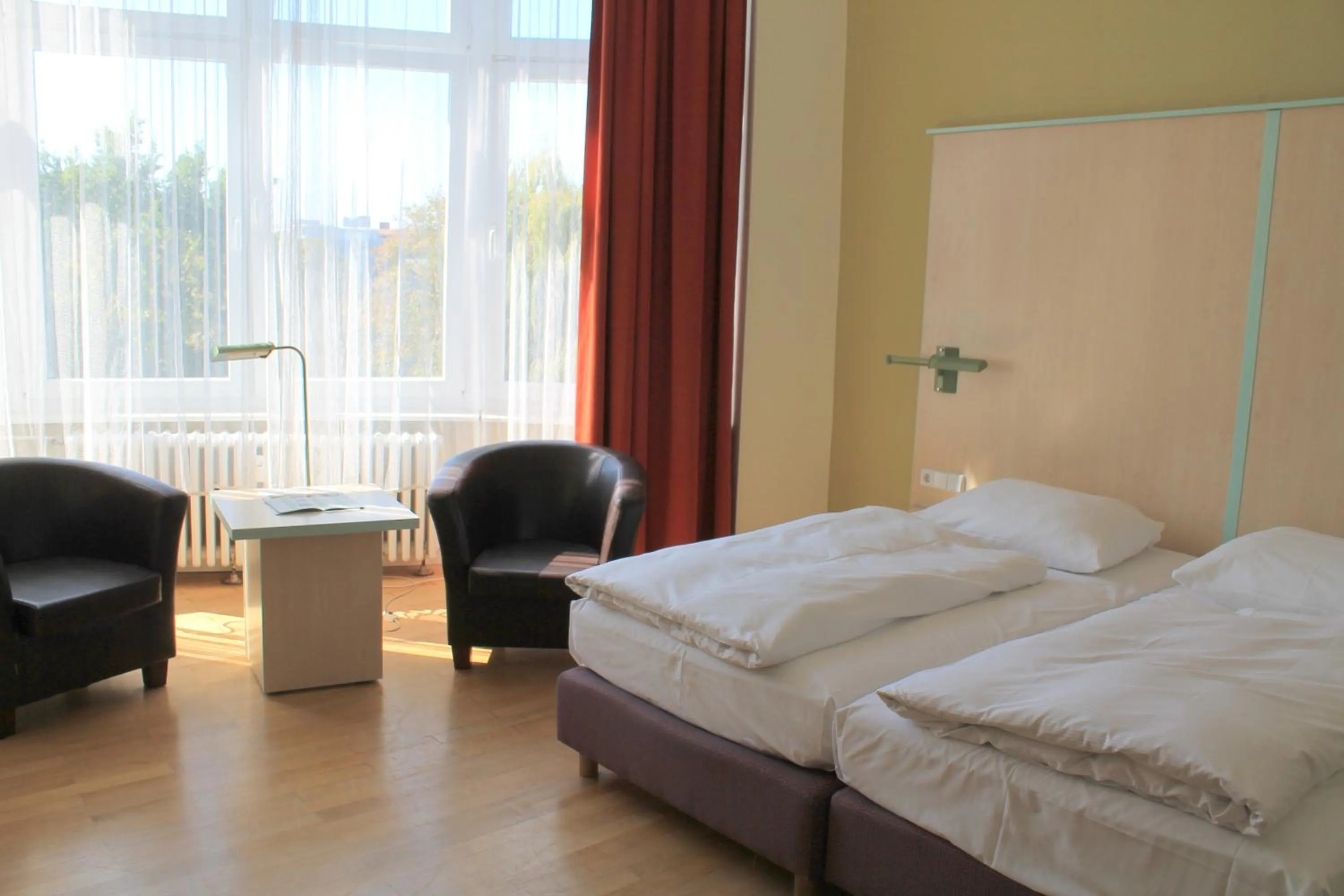 Photo of the whole room, Bed in Hotel Hansablick