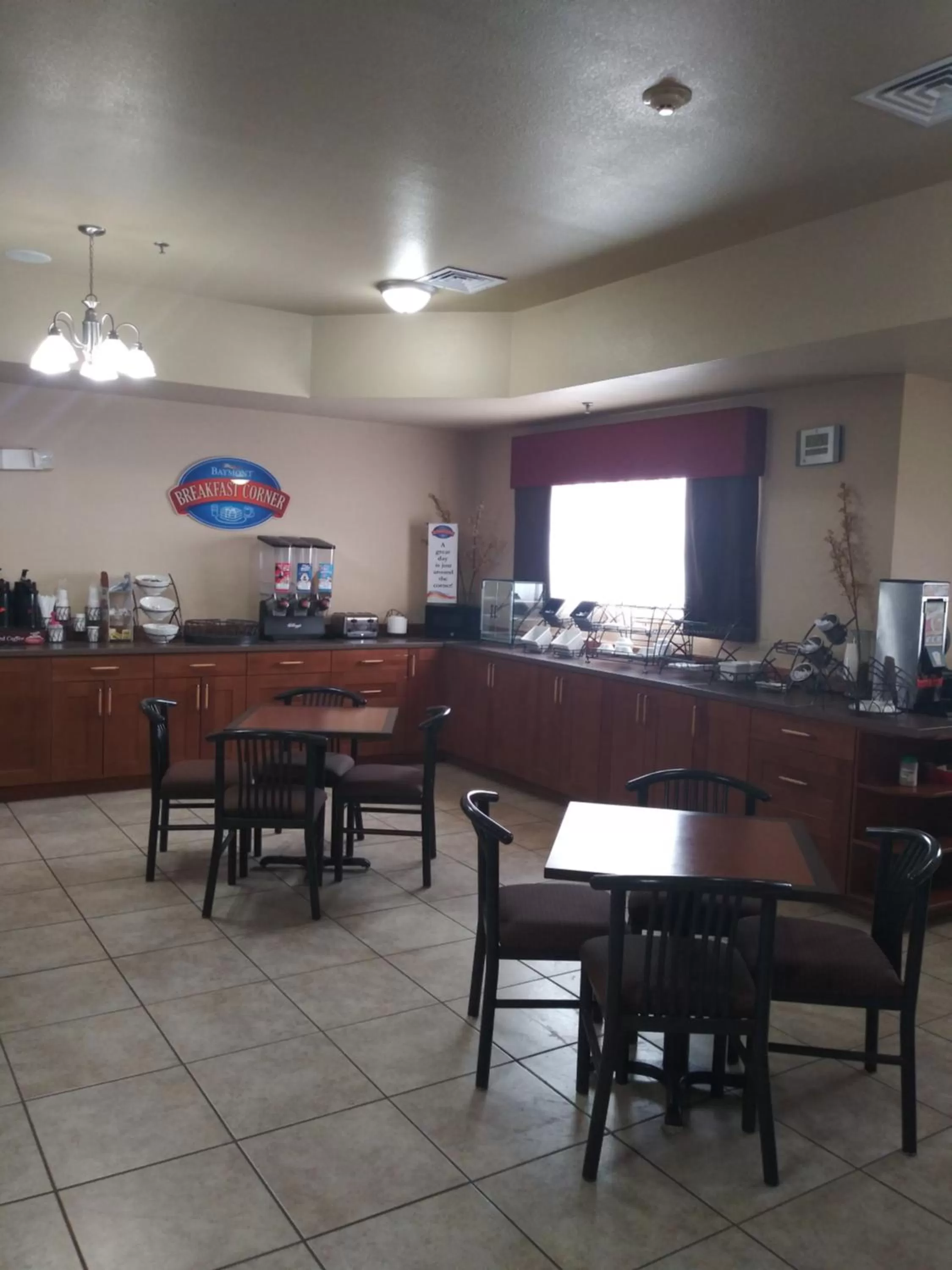 Breakfast in Baymont by Wyndham Wheeler