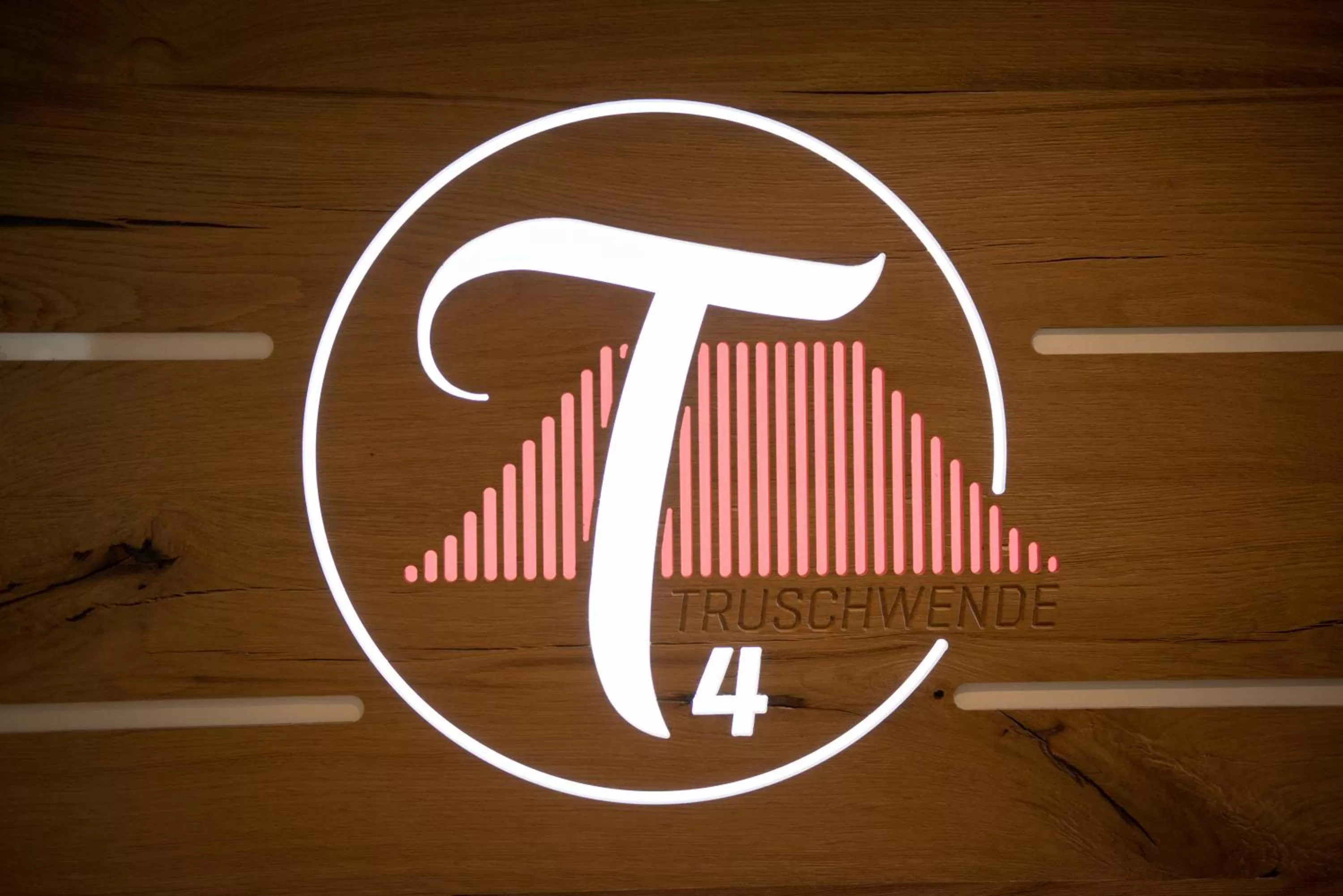 Property logo or sign in Truschwende 4