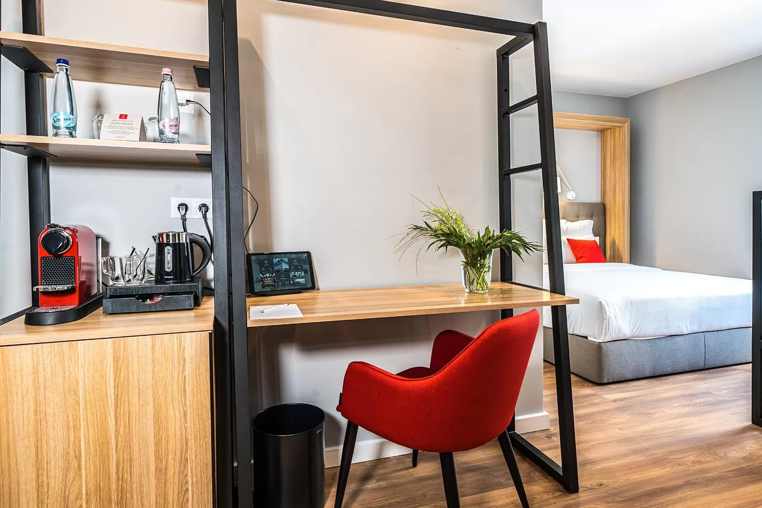 Coffee/tea facilities, Bed in Up Hotel Budapest