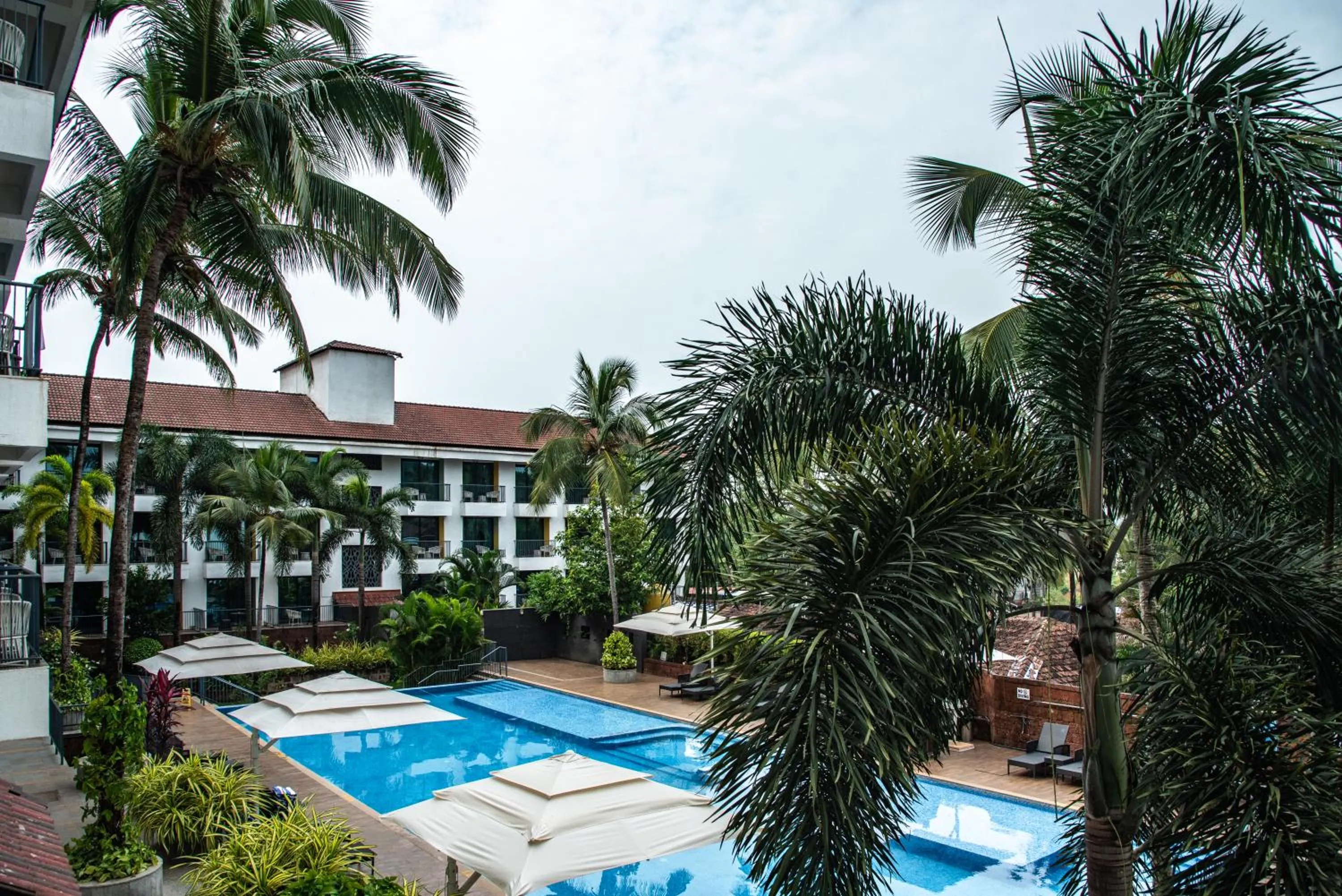 Swimming pool in Fairfield by Marriott Goa Anjuna