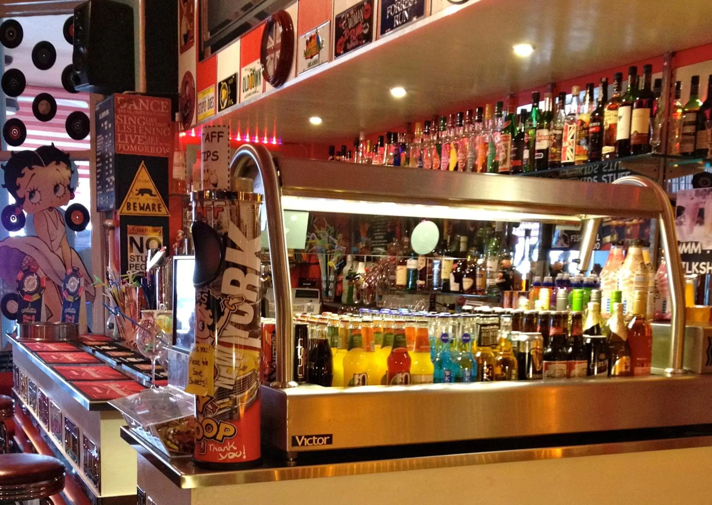 Lounge or bar in Charlton Aparthotel