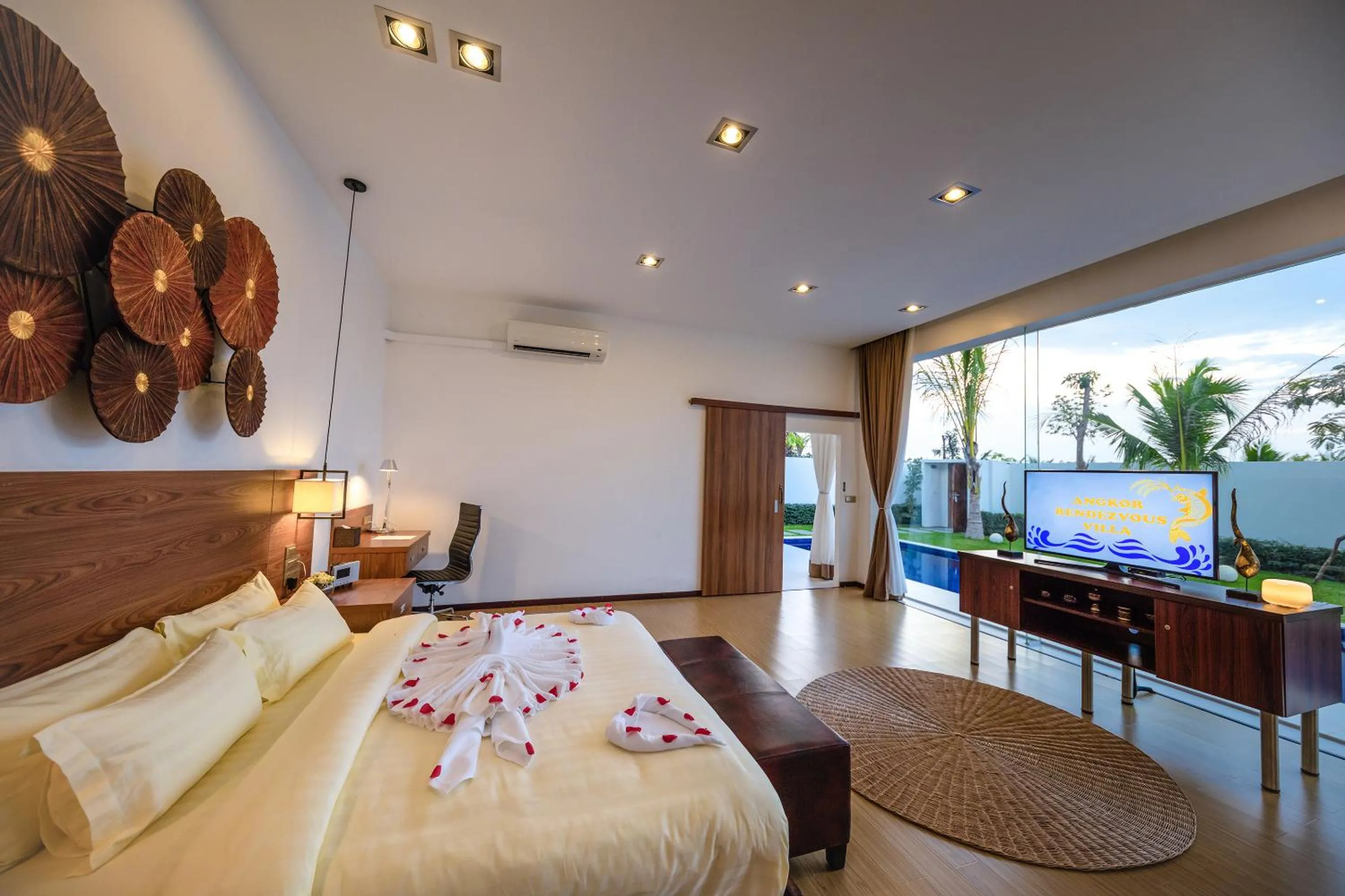 Bed in Angkor Rendezvous