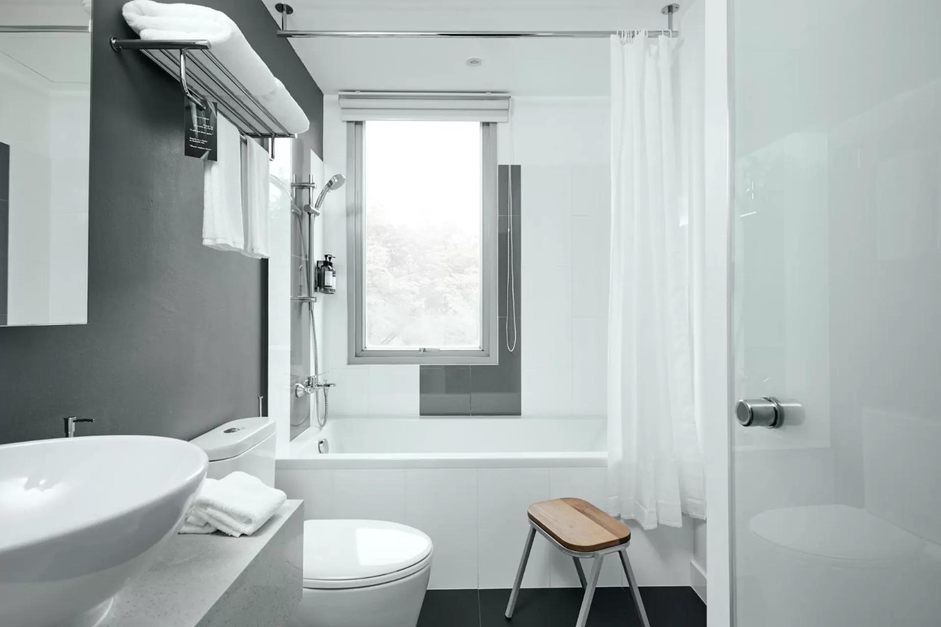 Bathroom in Casa 17 Hotel Bangkok