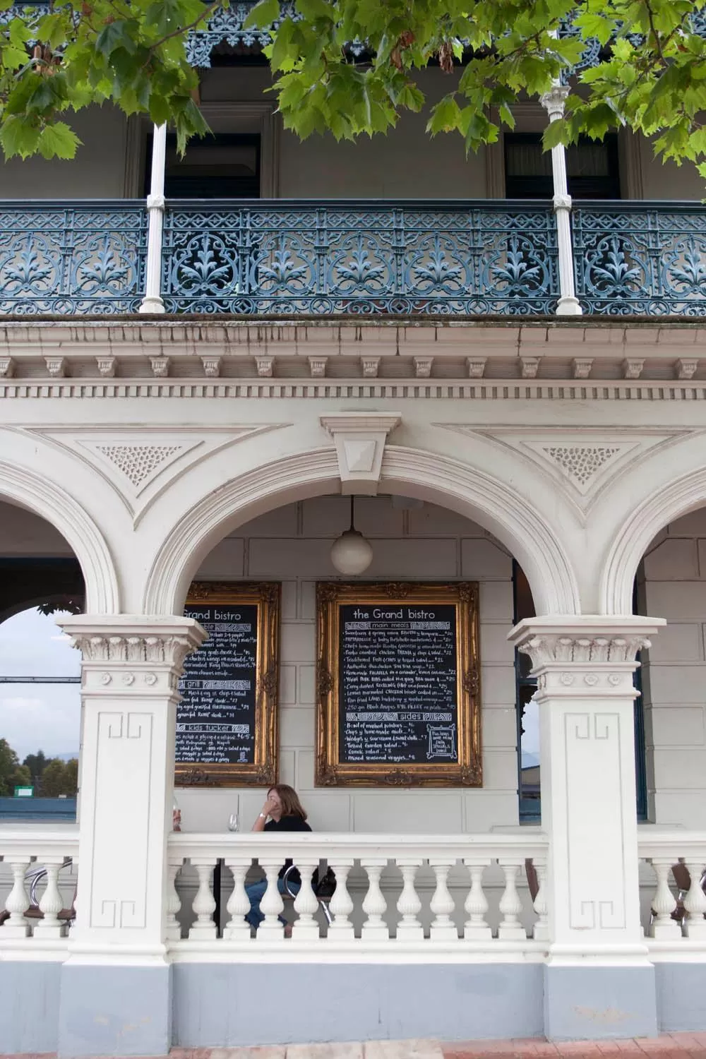 Property building in Yarra Valley Grand