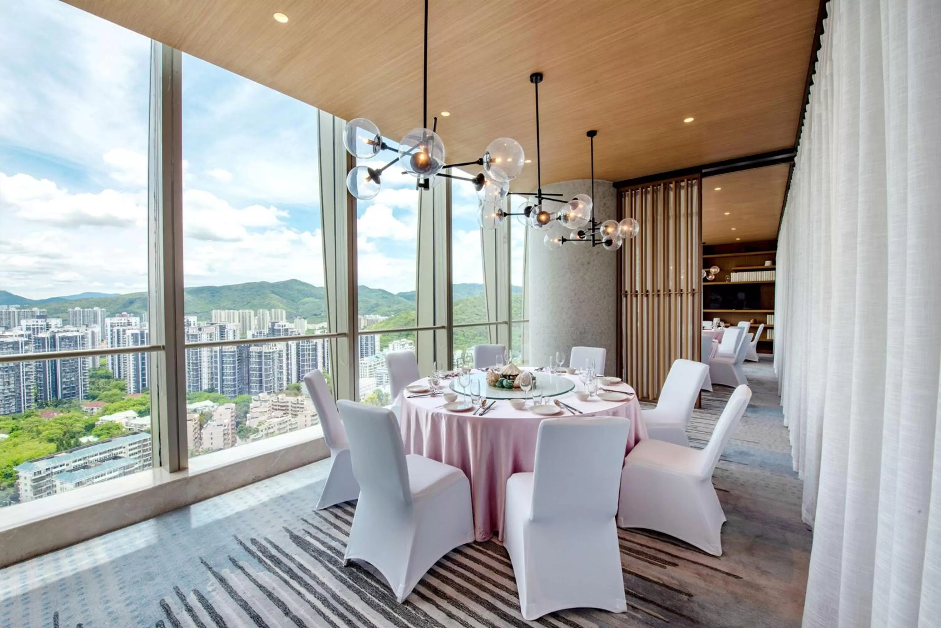 Restaurant/places to eat in Hyatt Place Sanya City Center