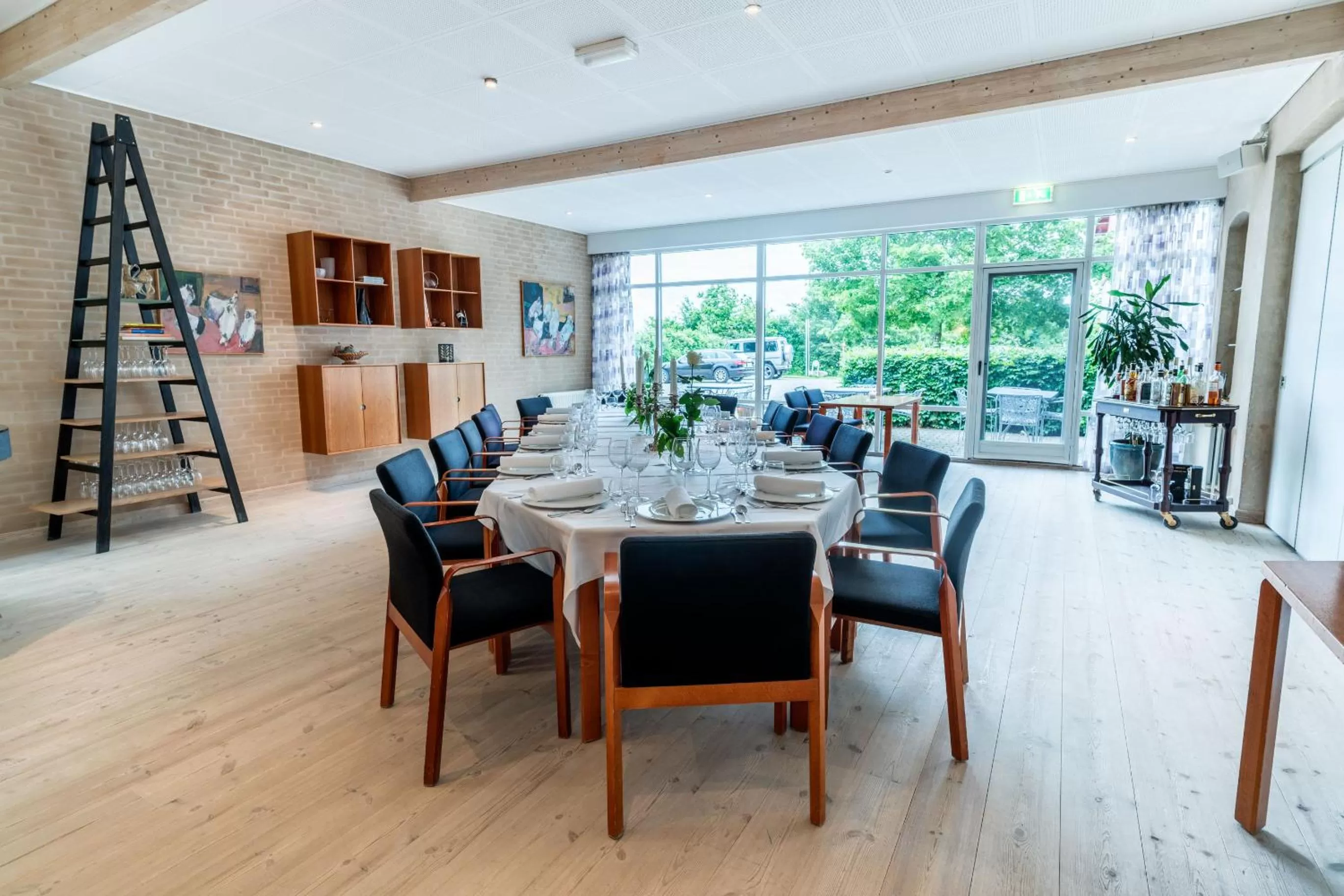 Restaurant/places to eat in Vilcon Hotel & Konferencegaard