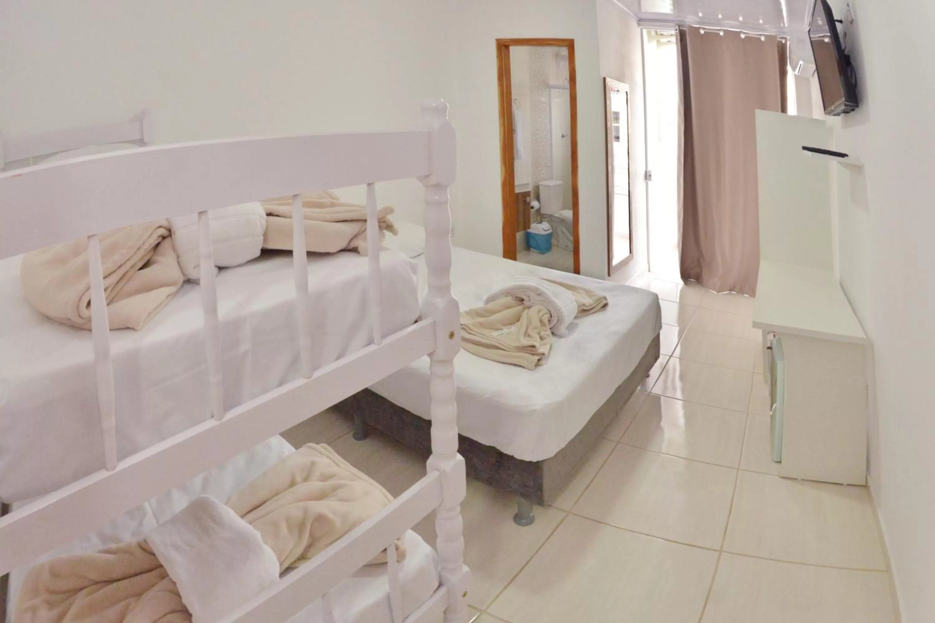 Photo of the whole room in Pousada Caminho Dos Sonhos