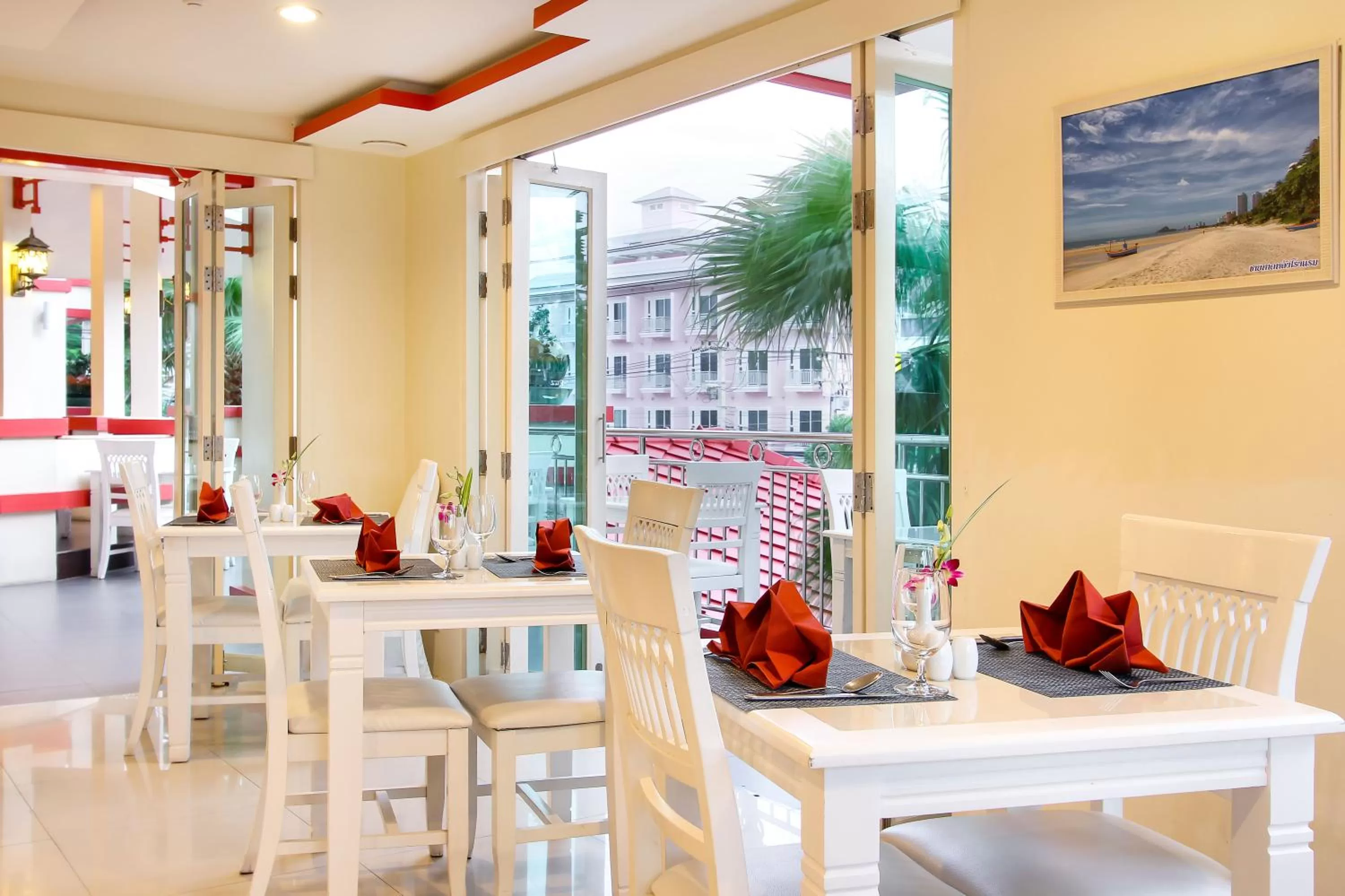 Restaurant/places to eat in Kiang Haad Beach Hua Hin