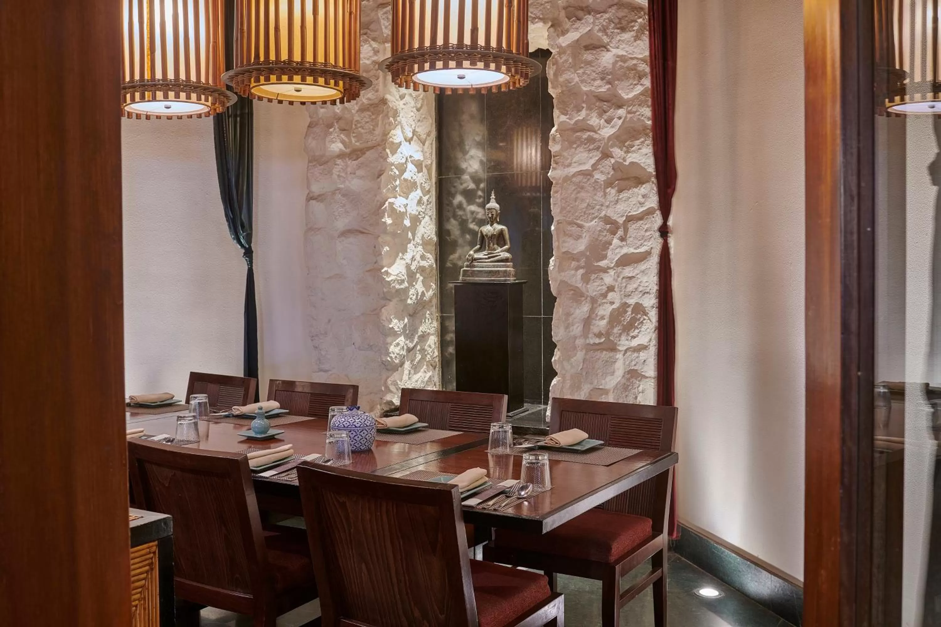 Restaurant/places to eat in InterContinental Cairo Semiramis by IHG