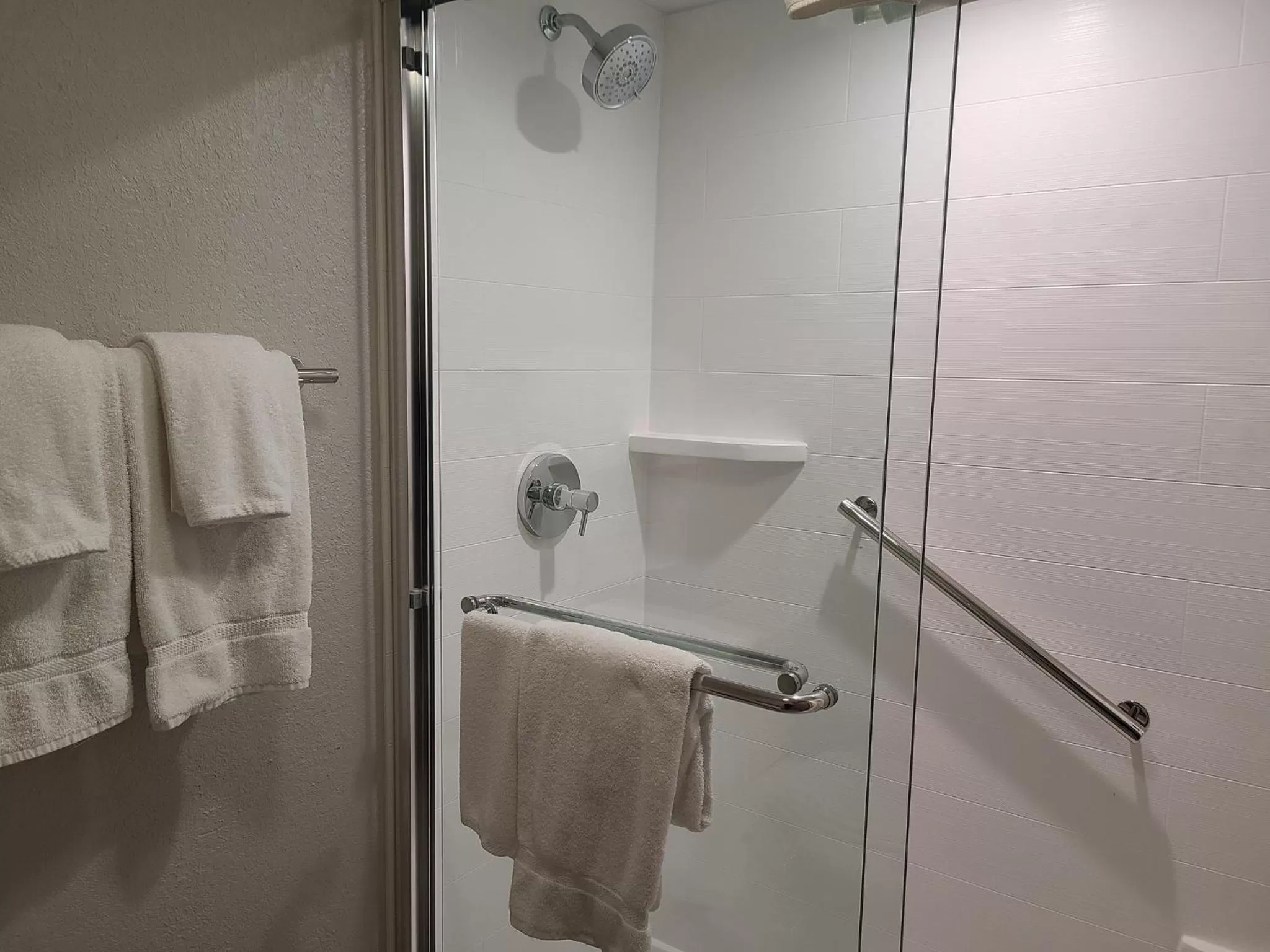 Bathroom in Holiday Inn Express Fort Lauderdale North - Executive Airport by IHG