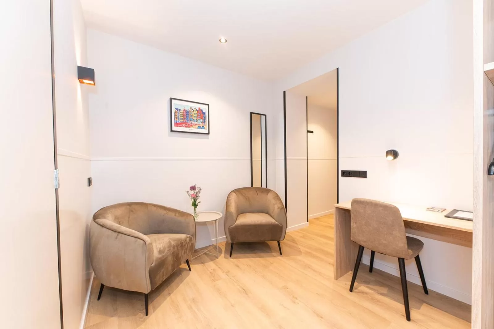 Seating area in Hotel van Gelder