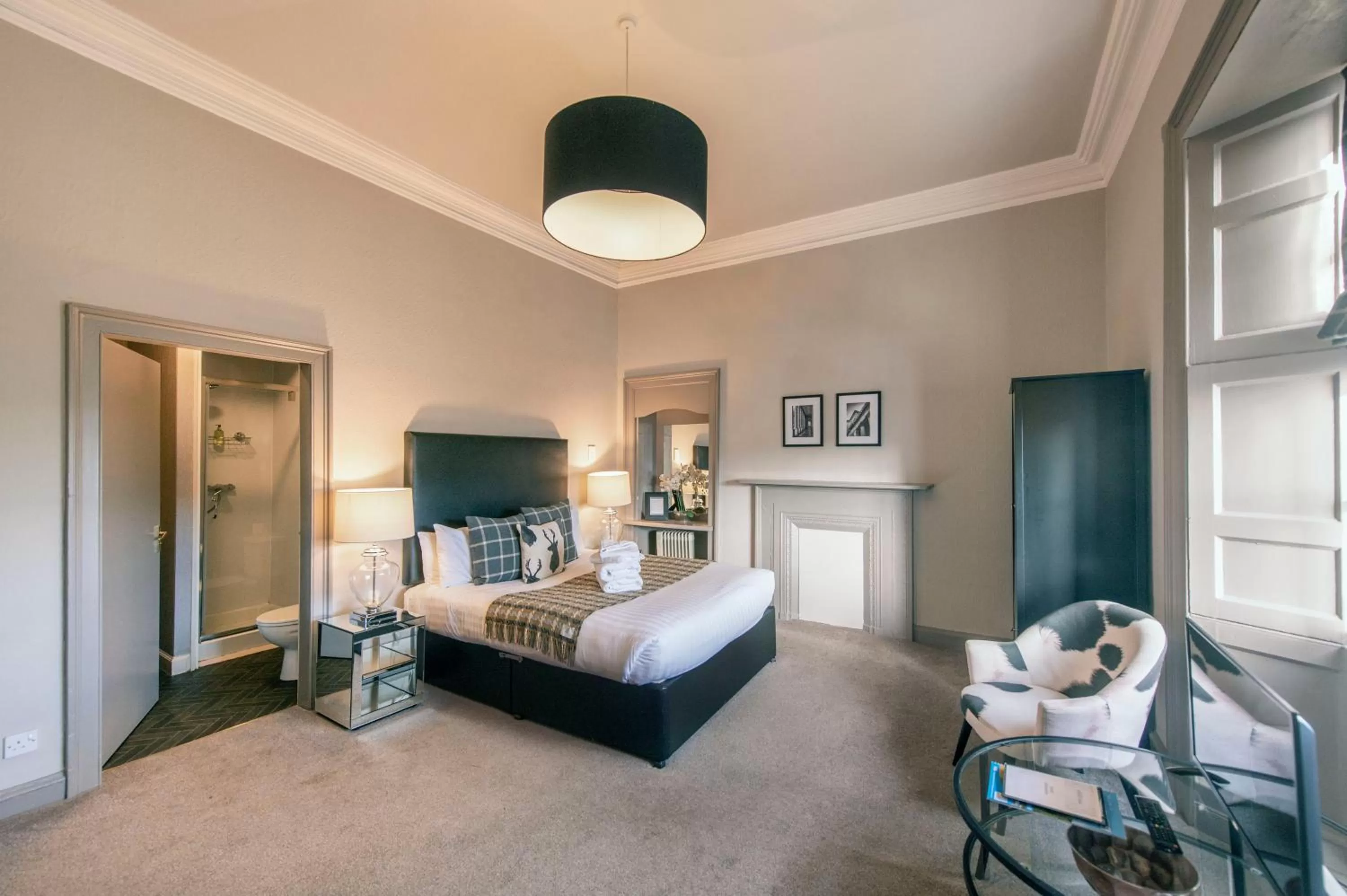 Bedroom, Bed in The Allan Park