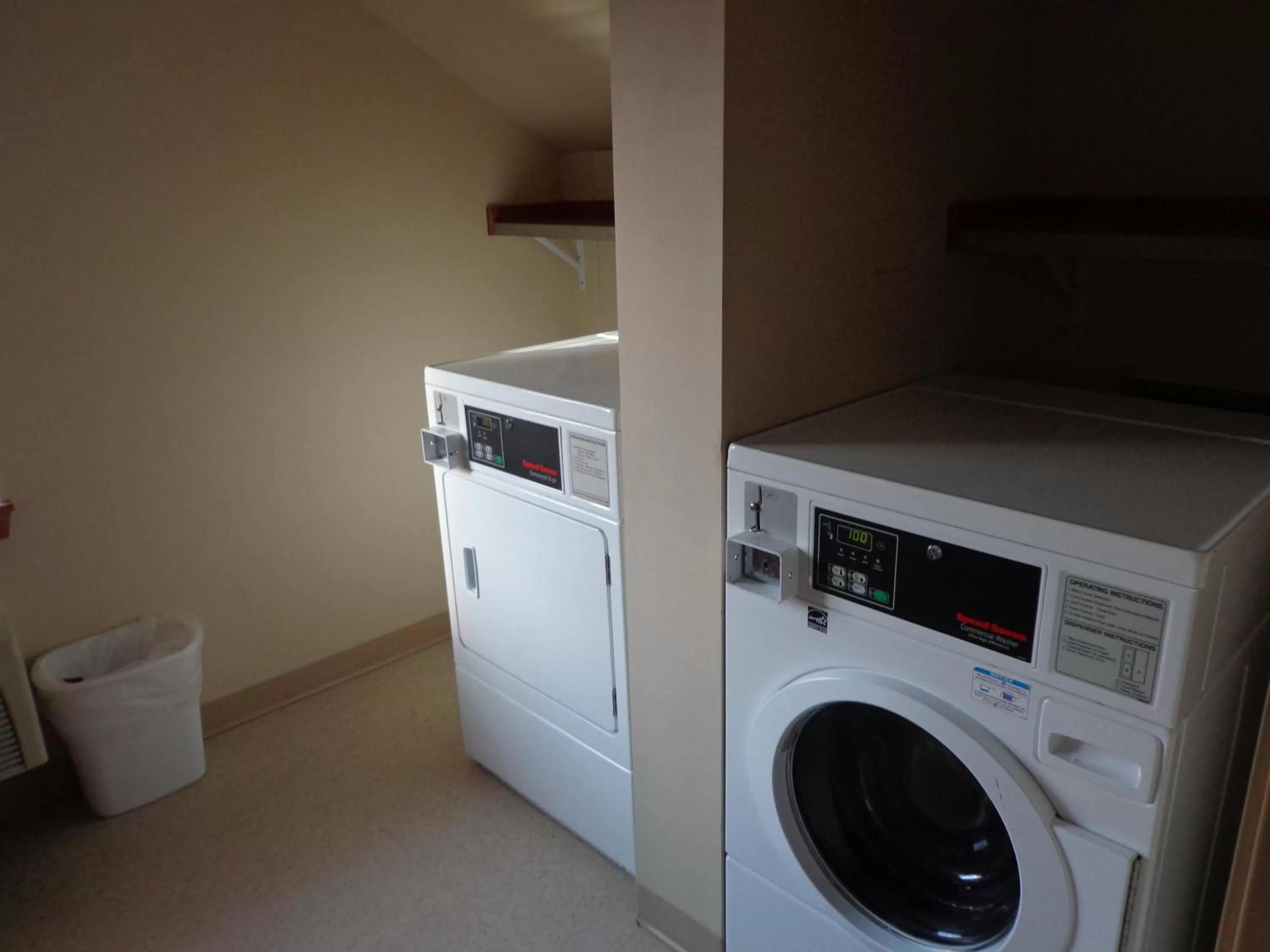 AmericInn by Wyndham Fort Pierre Conference Center