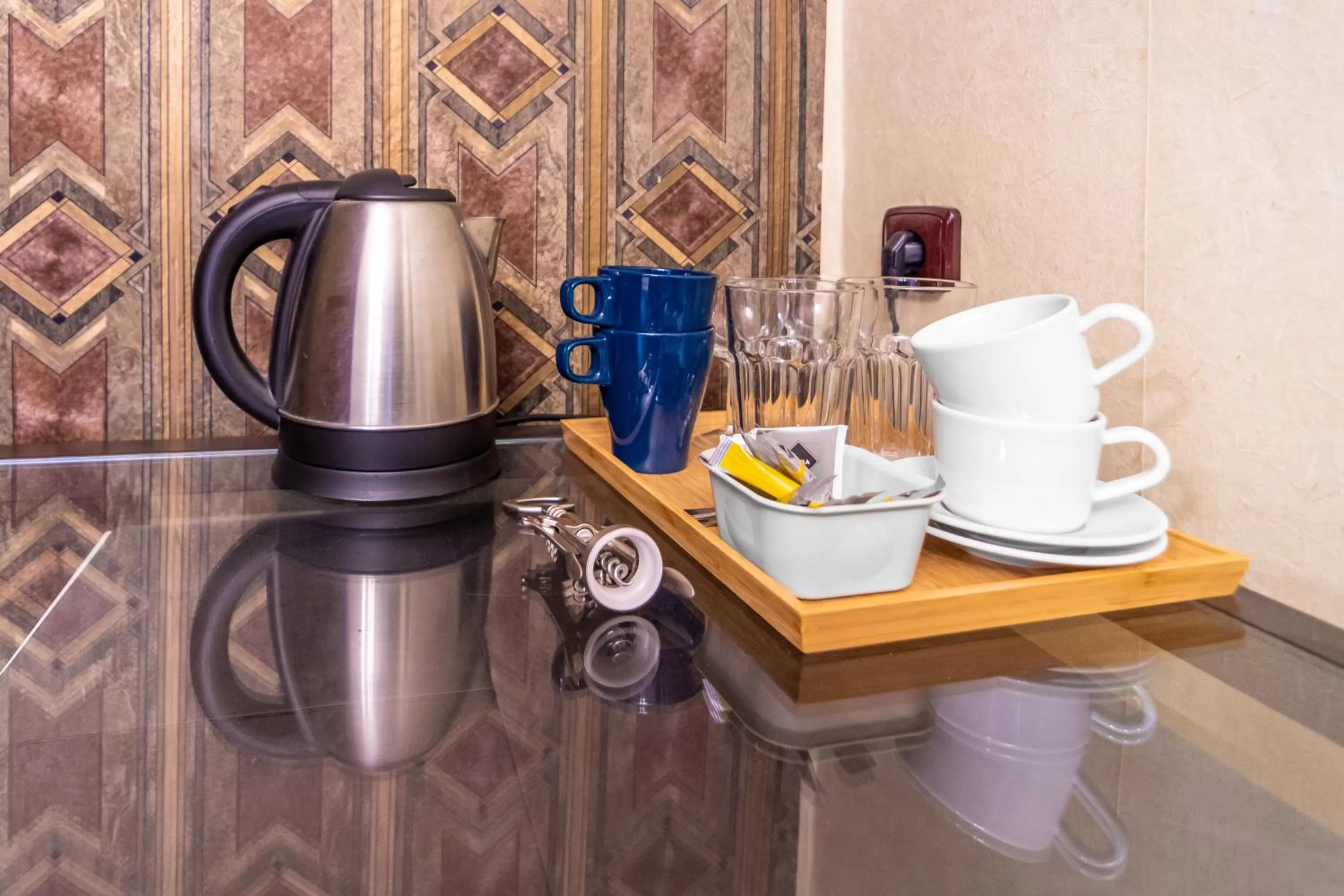 Coffee/tea facilities in Residence Seven Angels