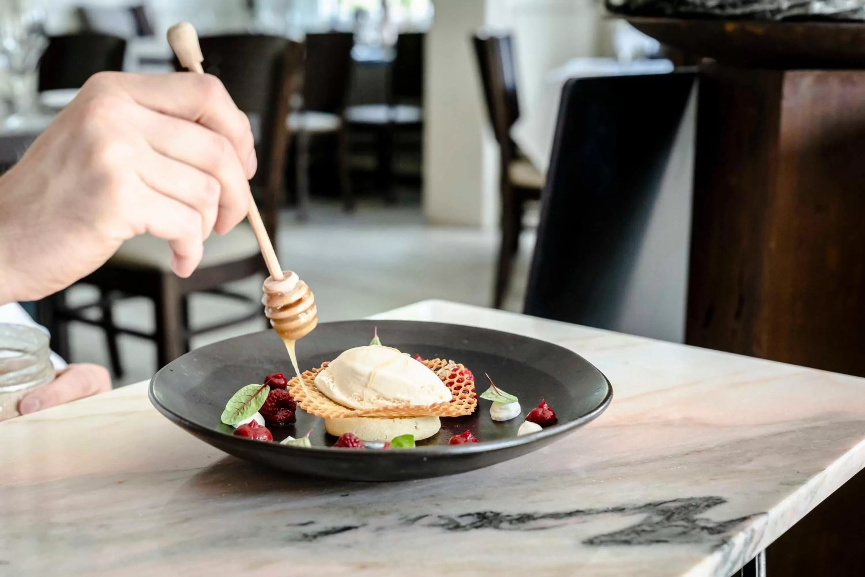 Restaurant/places to eat in Flair Hotel Zur Eiche