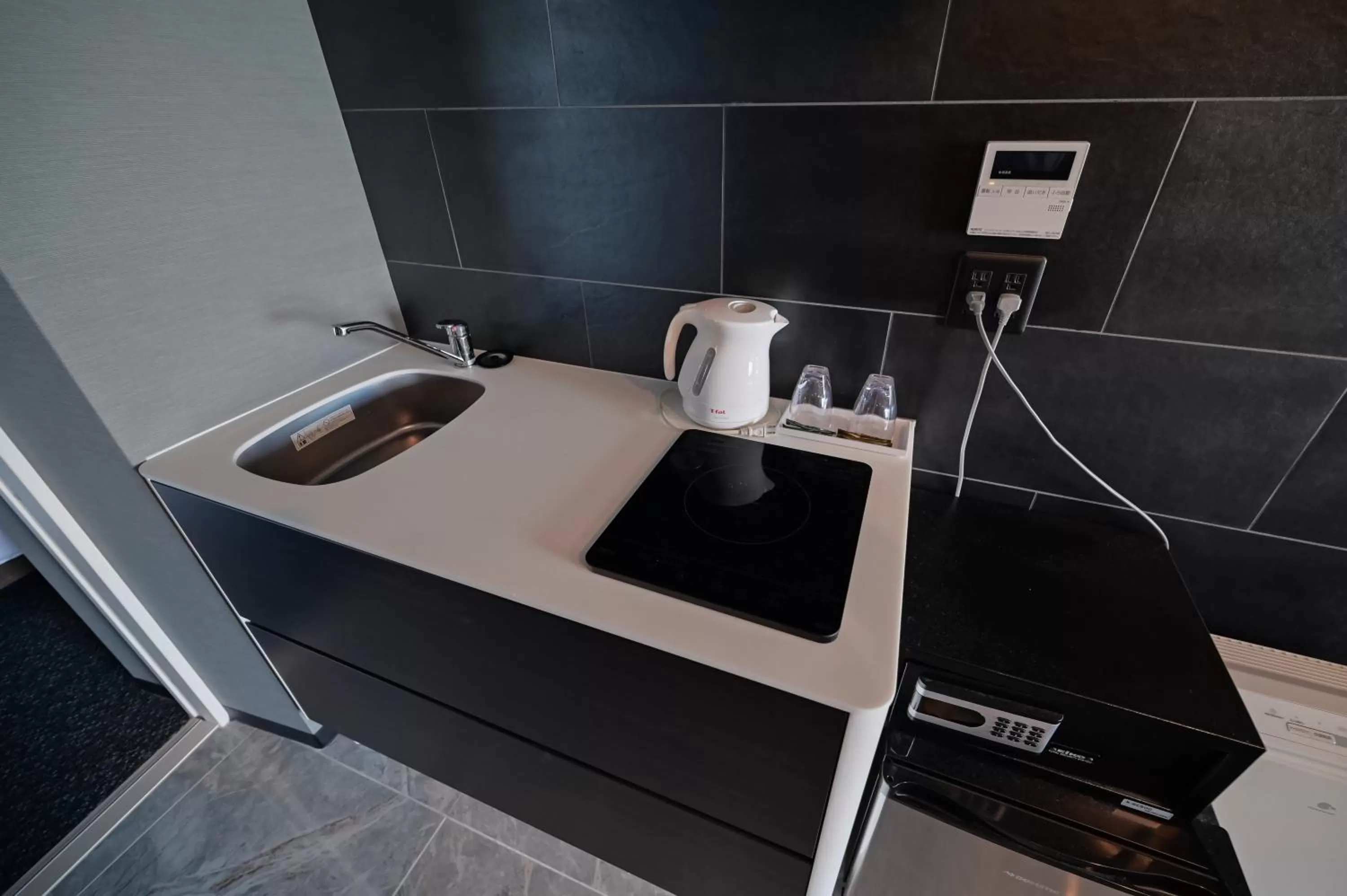 Kitchen or kitchenette in HOTEL STATE TENNOJI