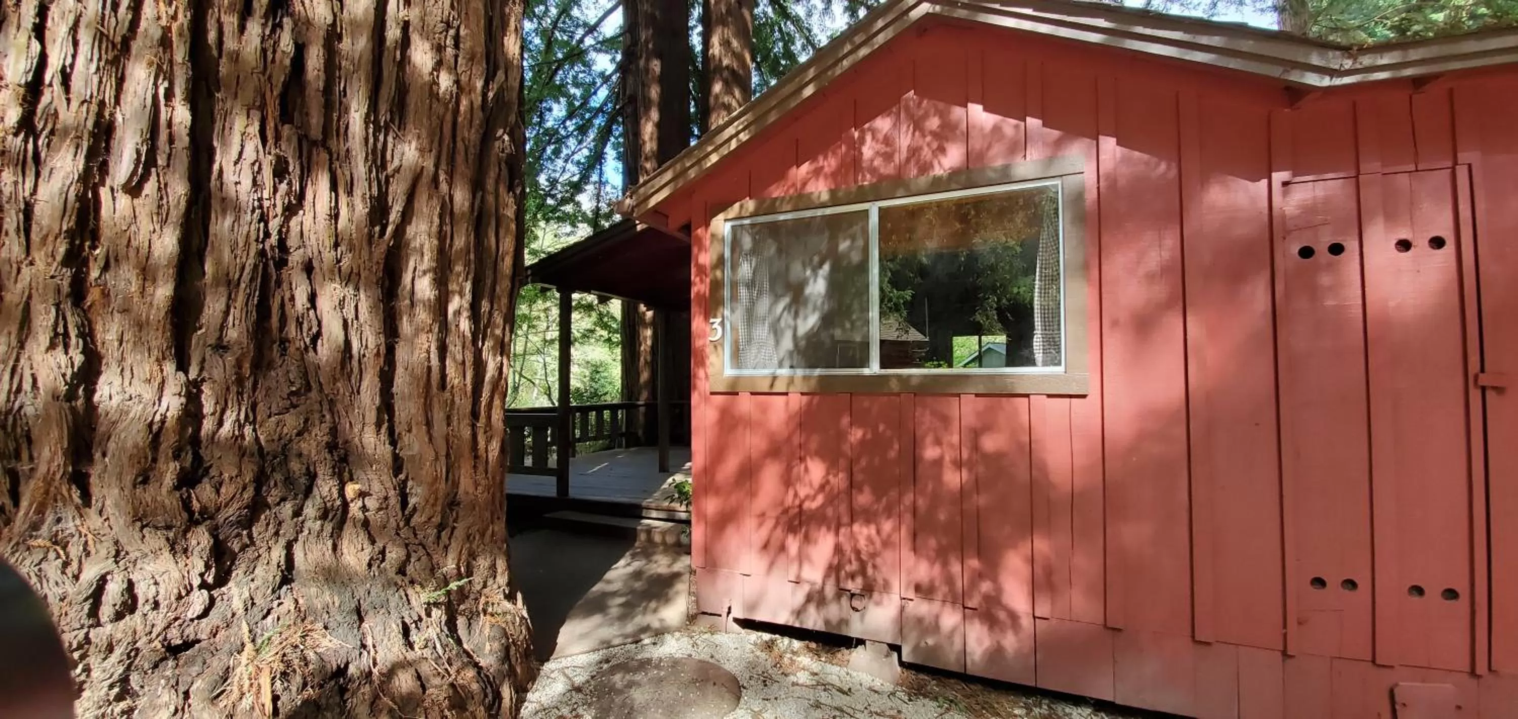 Facade/entrance in Fern River Resort