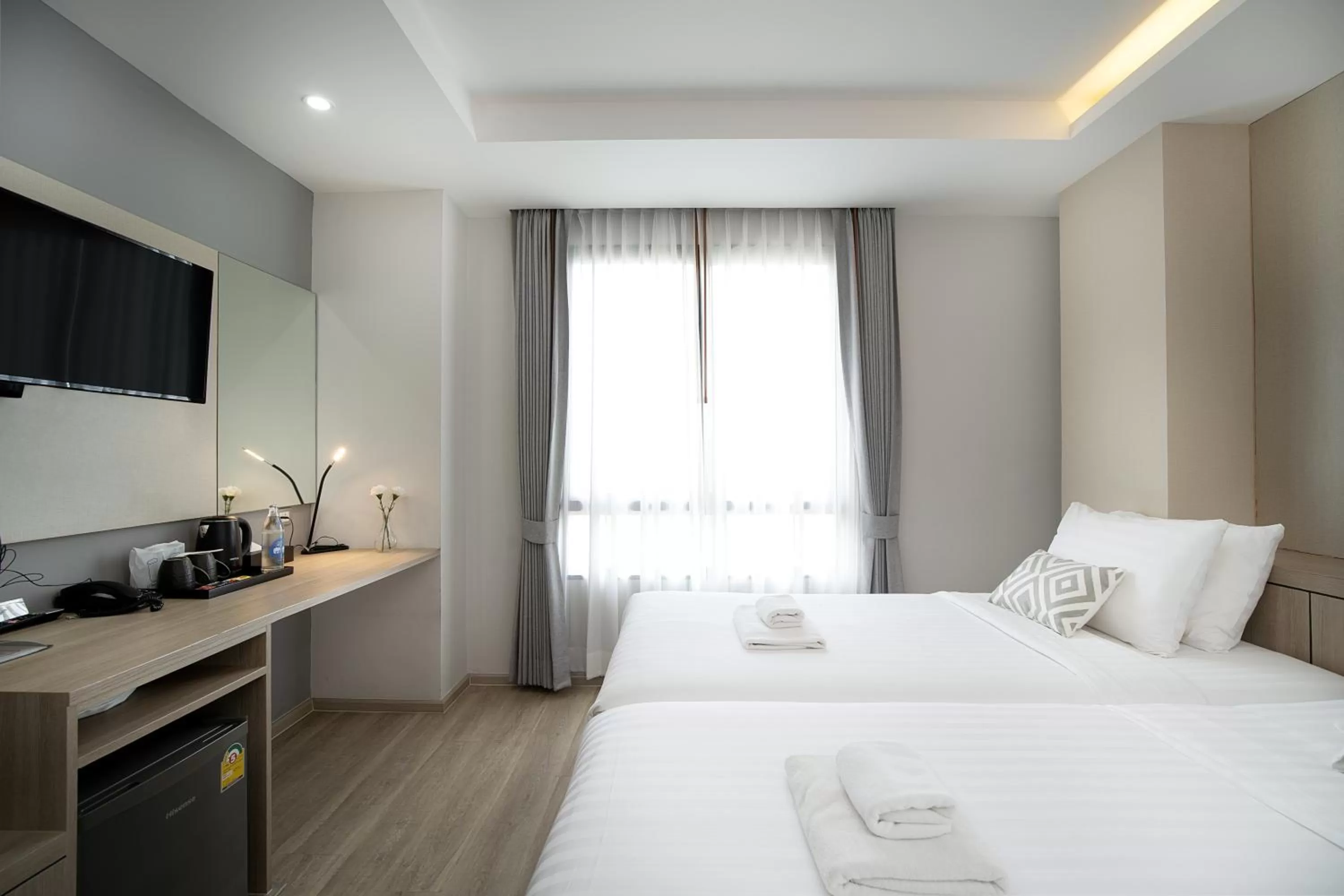 Bed in The Riski Hotel at Bangphlat Station SHA