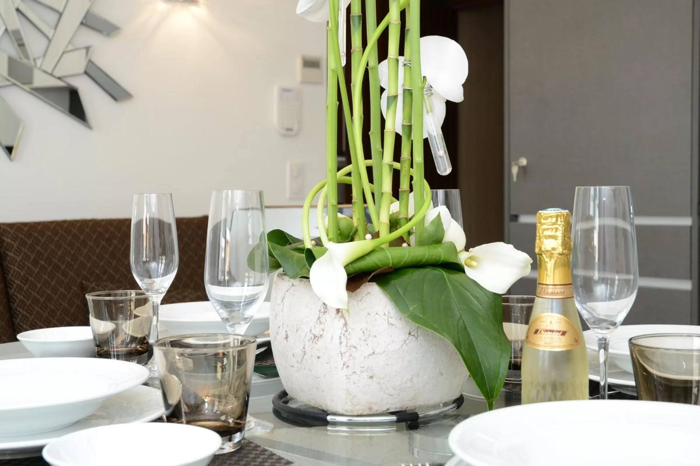 Decorative detail in GOLDEN TULIP CANNES HOTEL de PARIS