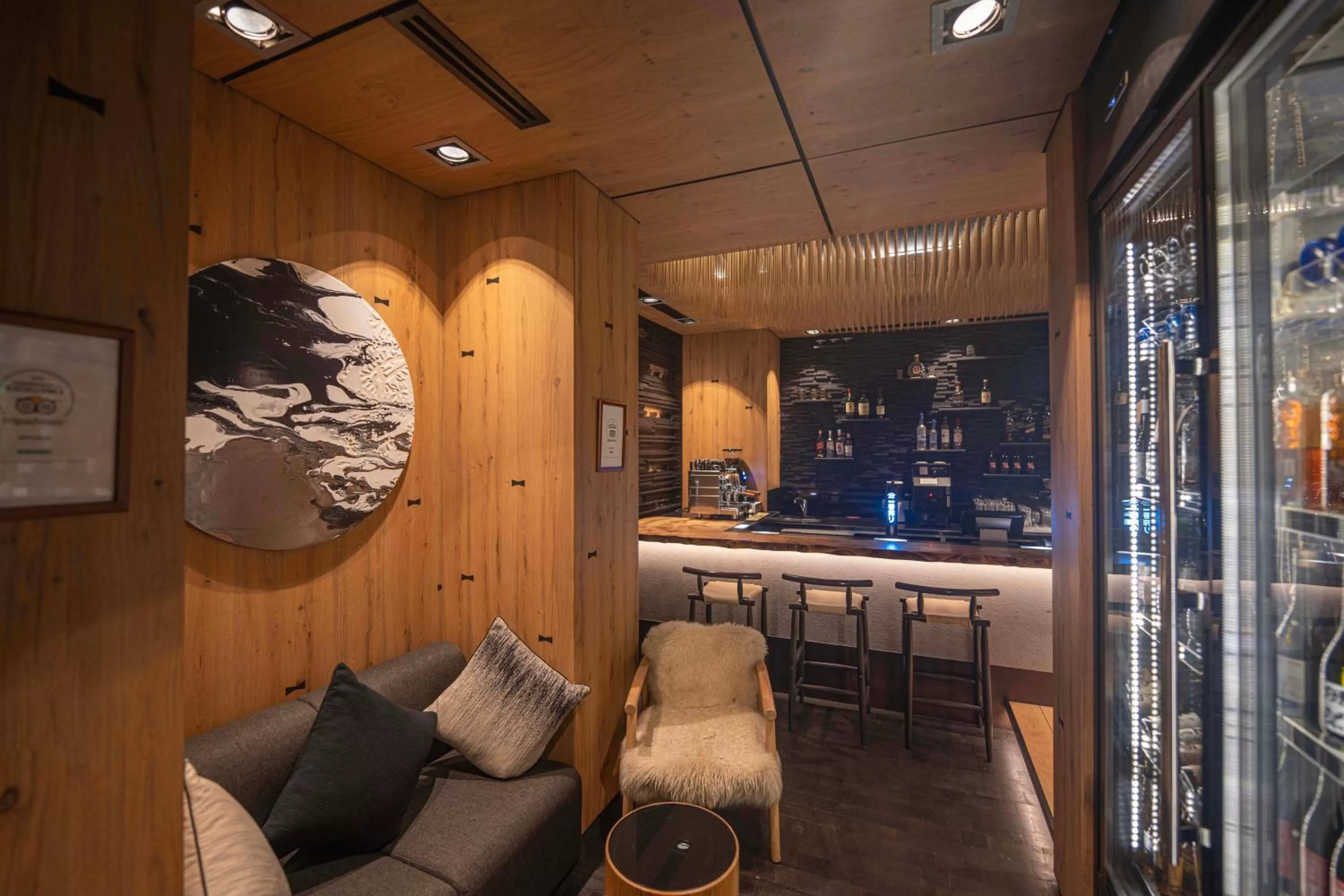 Restaurant/places to eat in Hyatt Regency Dubai - Corniche