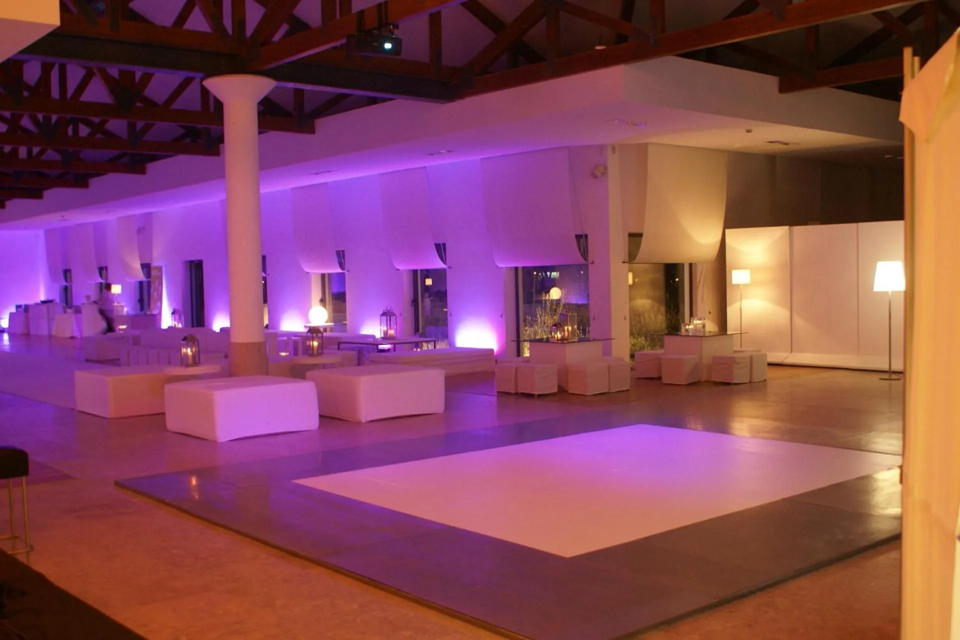 Banquet/Function facilities in INATEL Caparica