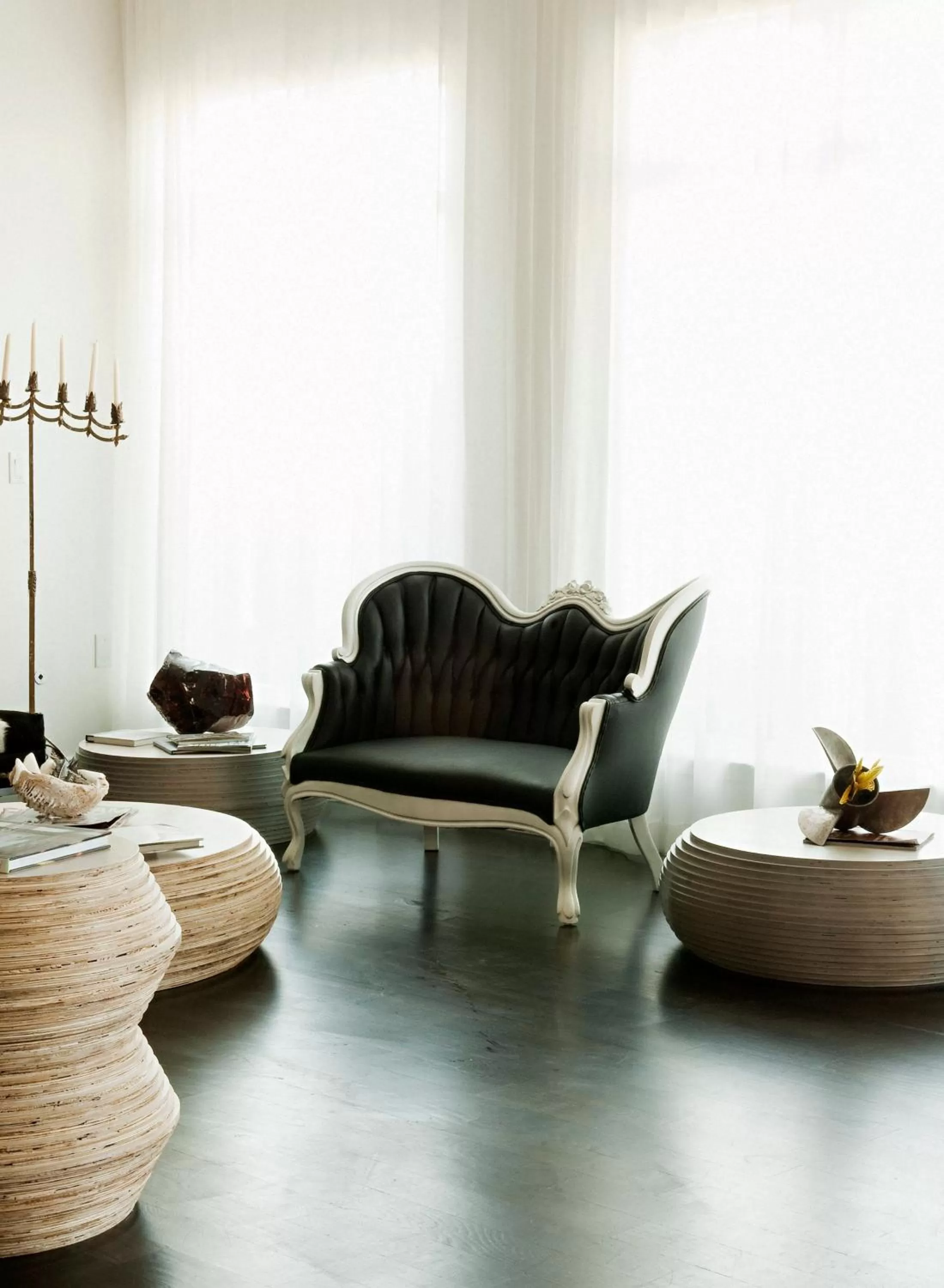 Lounge or bar in Bungalow Hotel