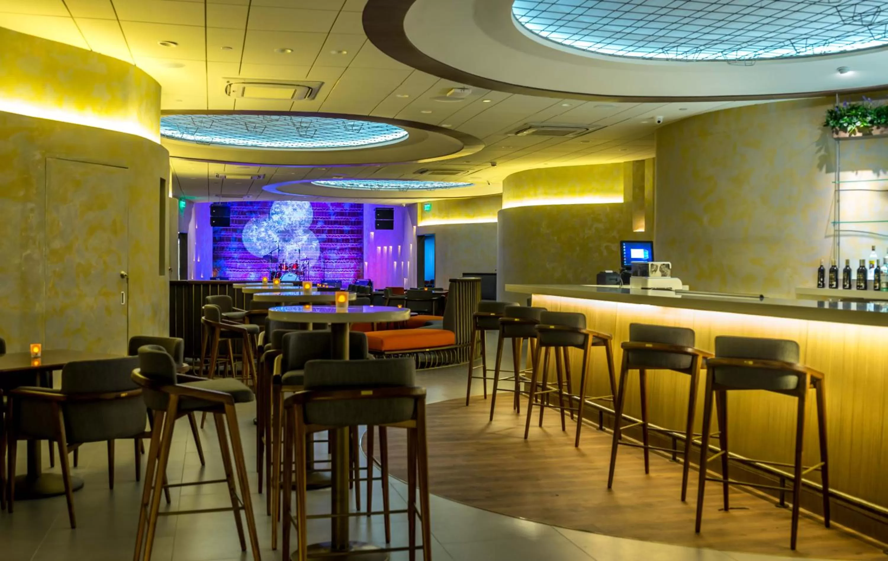 Restaurant/places to eat in The Bayleaf Cavite