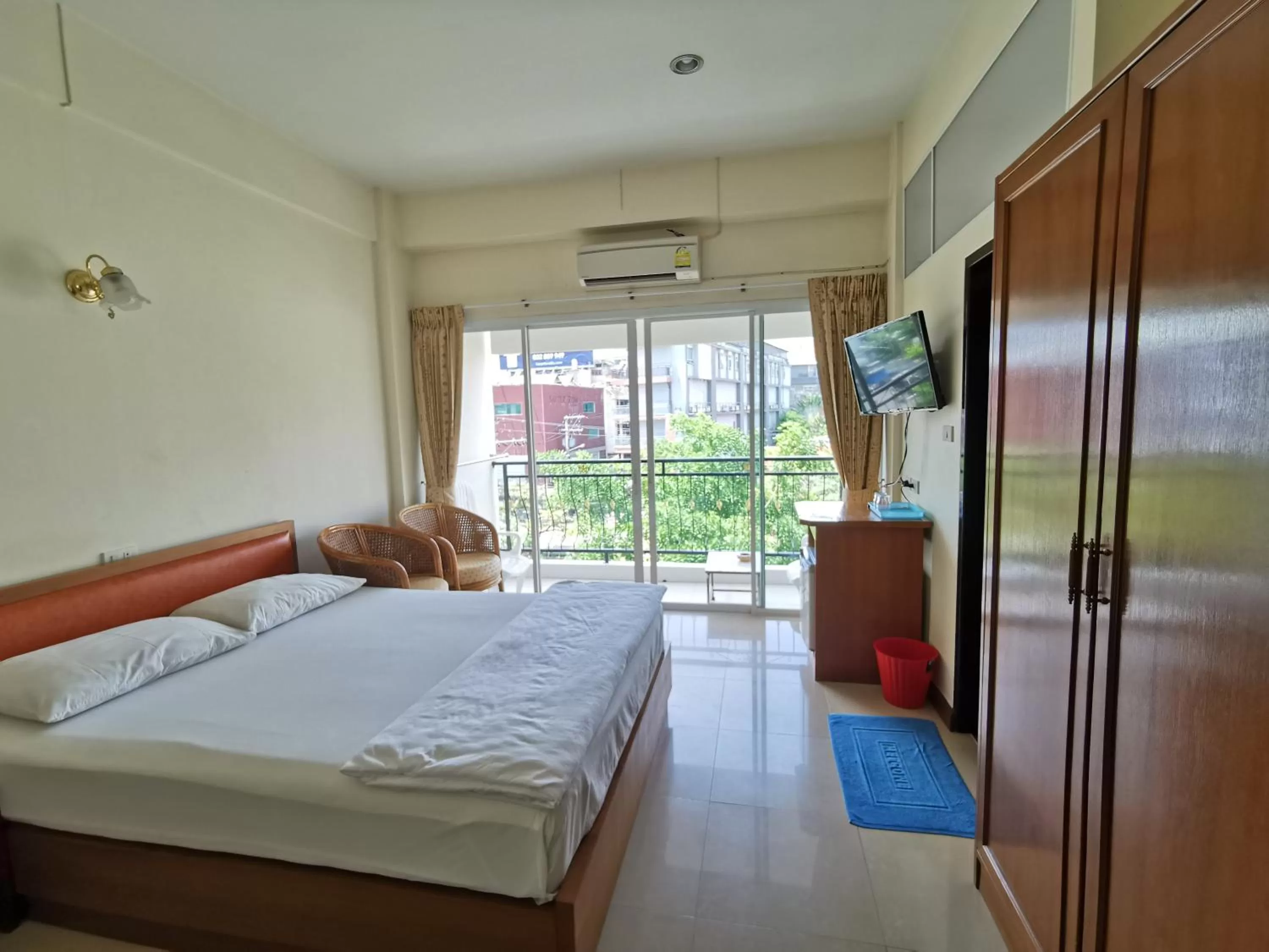 Bed in Subhamitra Hotel Hua Hin-SHA Certified