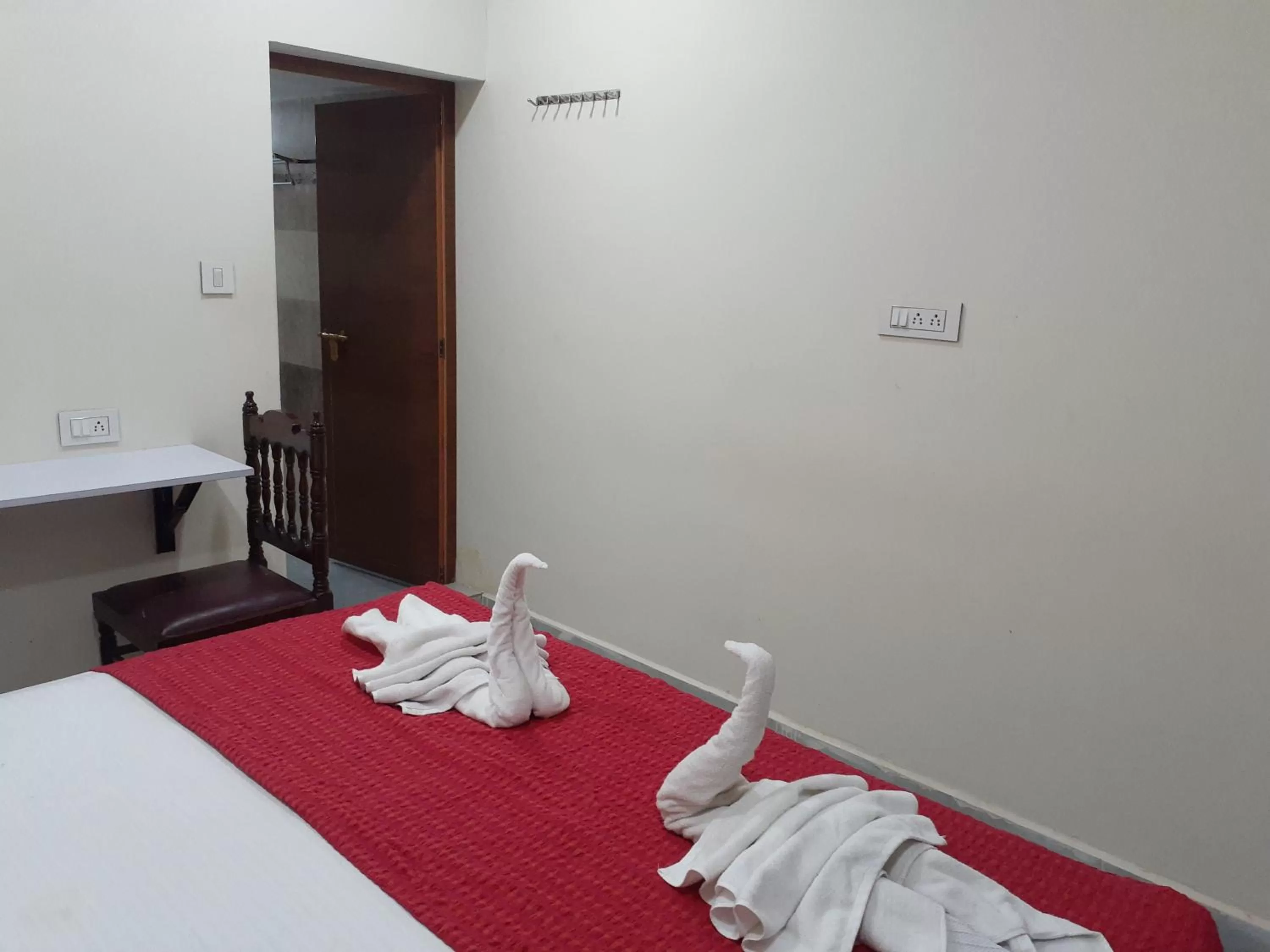 Bed in Nature Villa Kochi