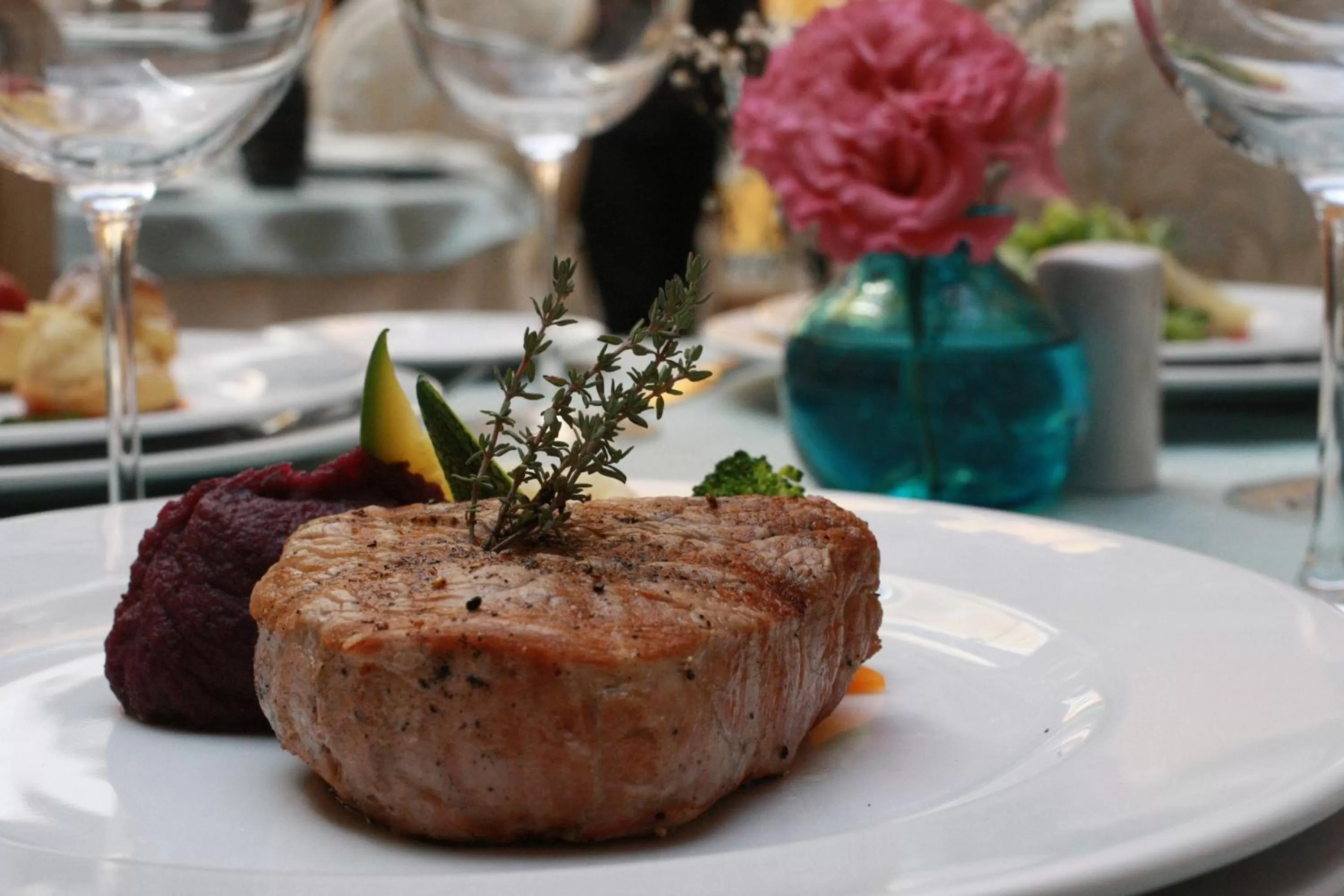 Restaurant/places to eat in Hotel Marqués del Ángel