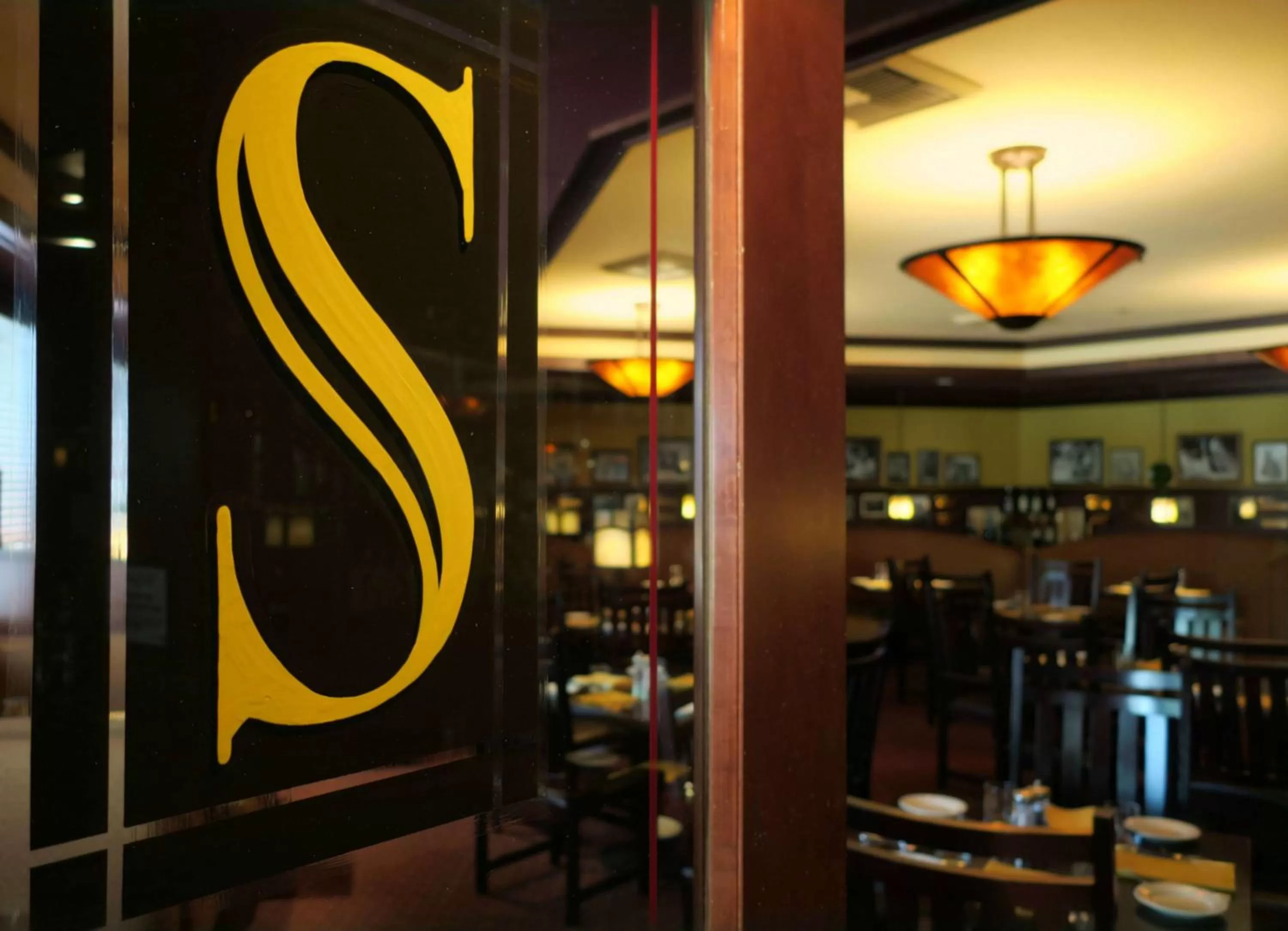 Restaurant/places to eat in DoubleTree by Hilton Spokane City Center